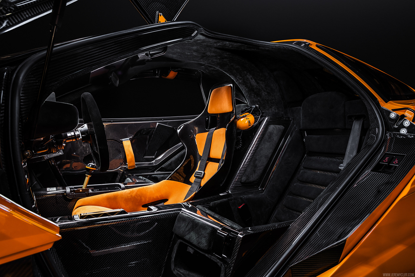 F1 LM，mclaren，P1 LM，Sports car，Automobile design，