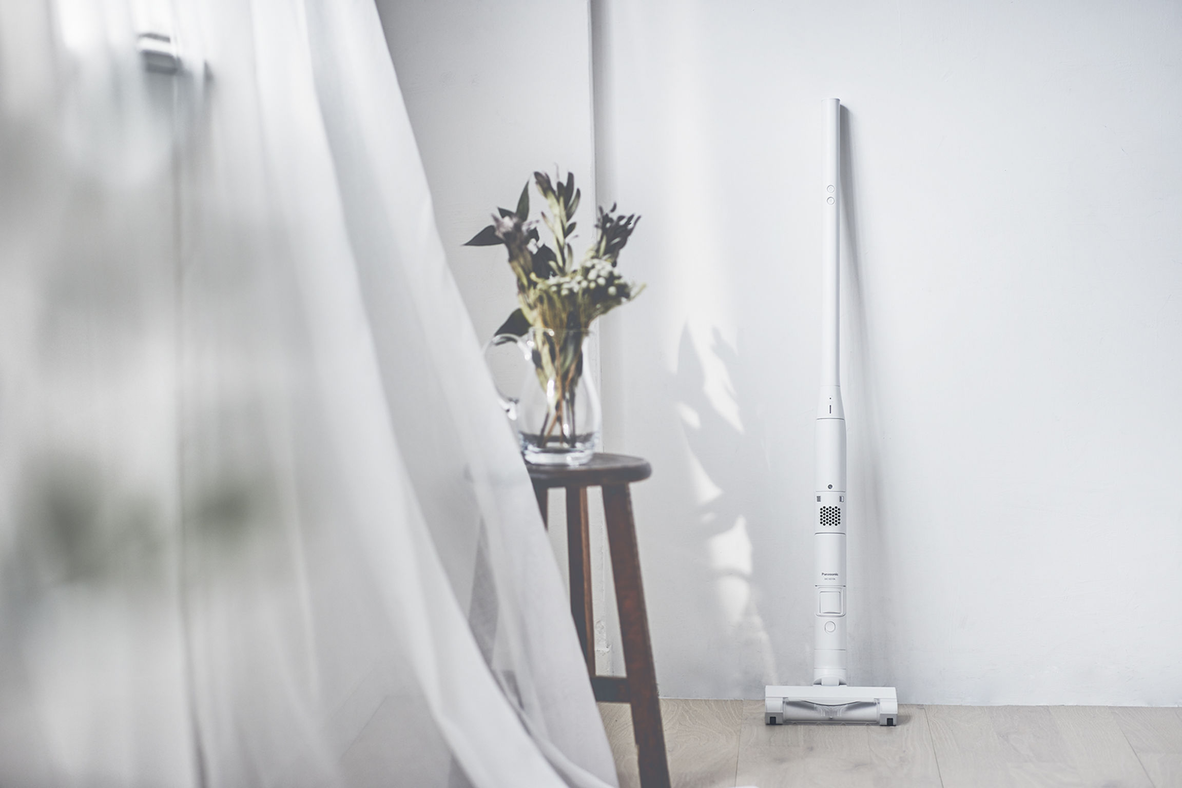 Vacuum cleaner，panasonic，Household Electric Appliances，2022 Red Dot Product Design Award，