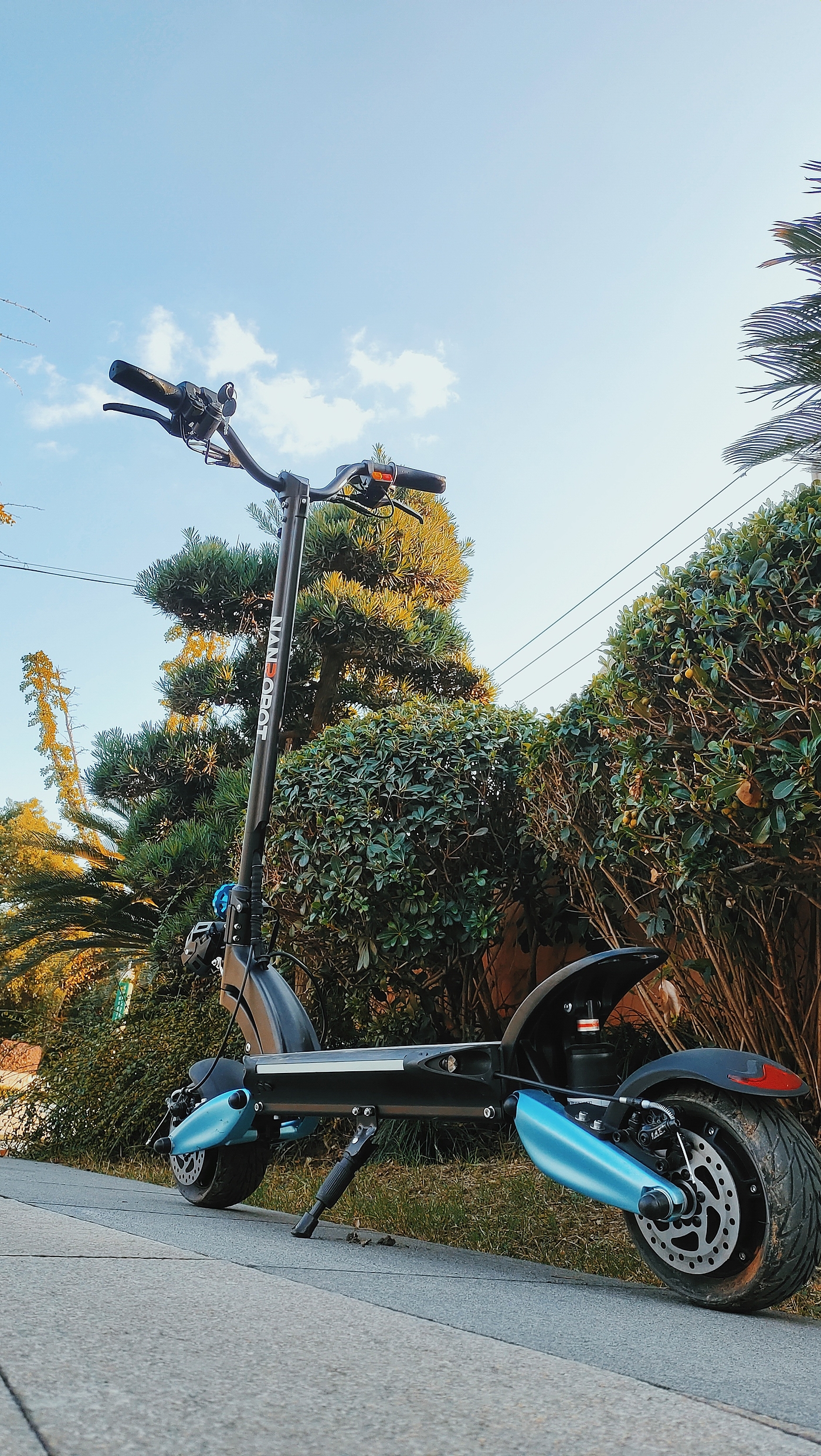 Double drive，Double shock absorption，Portable，