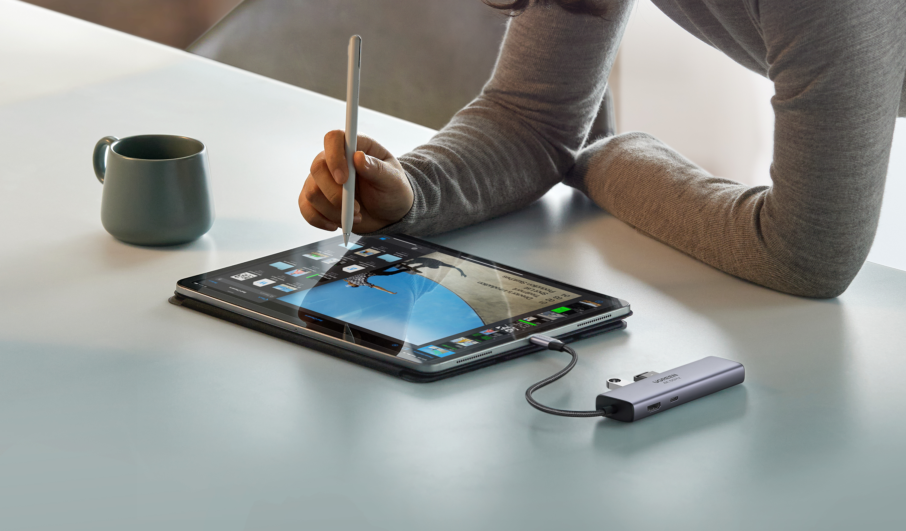 Product rendering，keyshot，Digital product rendering，Charging head，