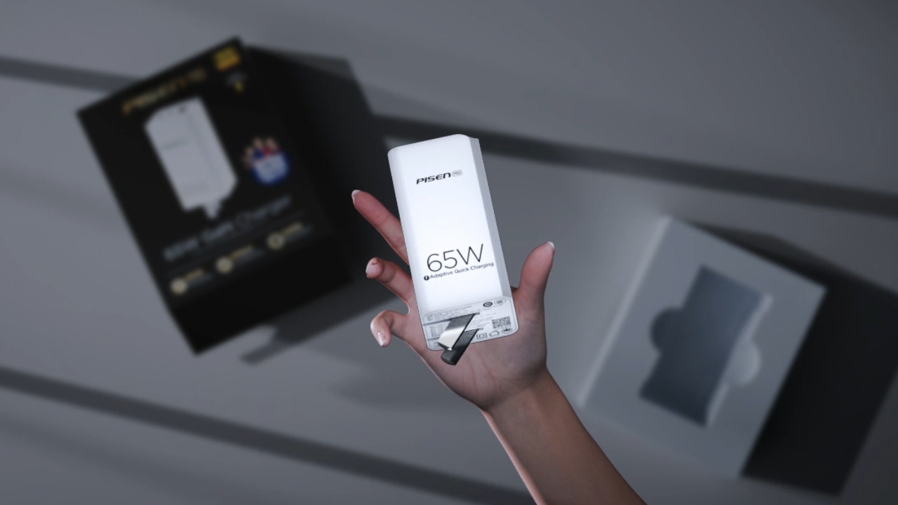 c4d，advertisement，three-dimensional animation，Product animation，Design，Render，Short film，Charging head，