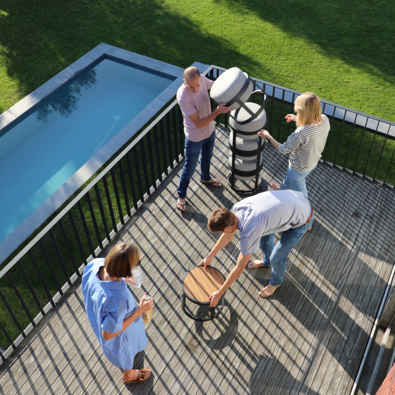 TOTEM，Outdoor furniture，Save space，product design，Robin Delaere，