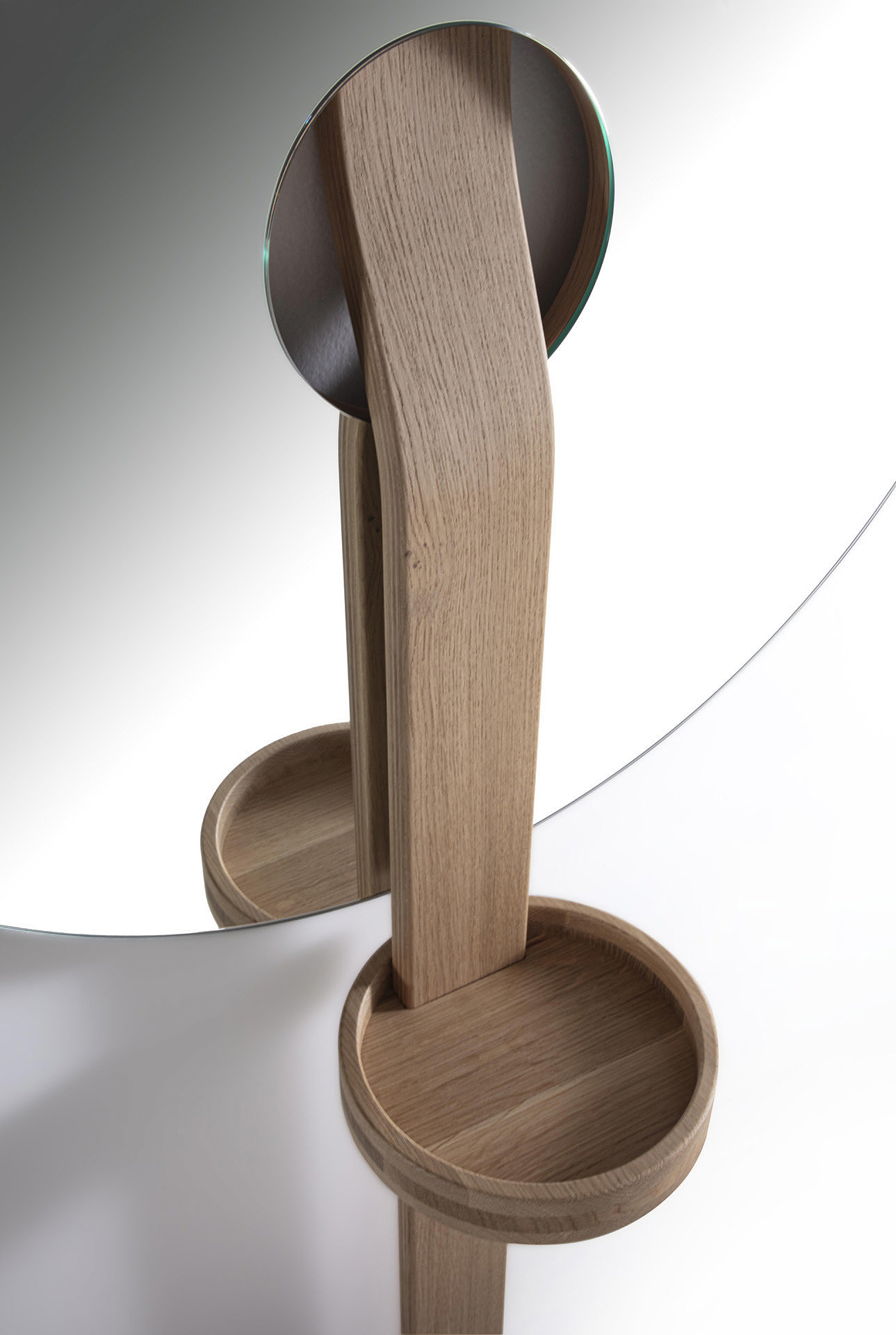 Dmitry Kozinenko，"Irpin" mirror，product design，