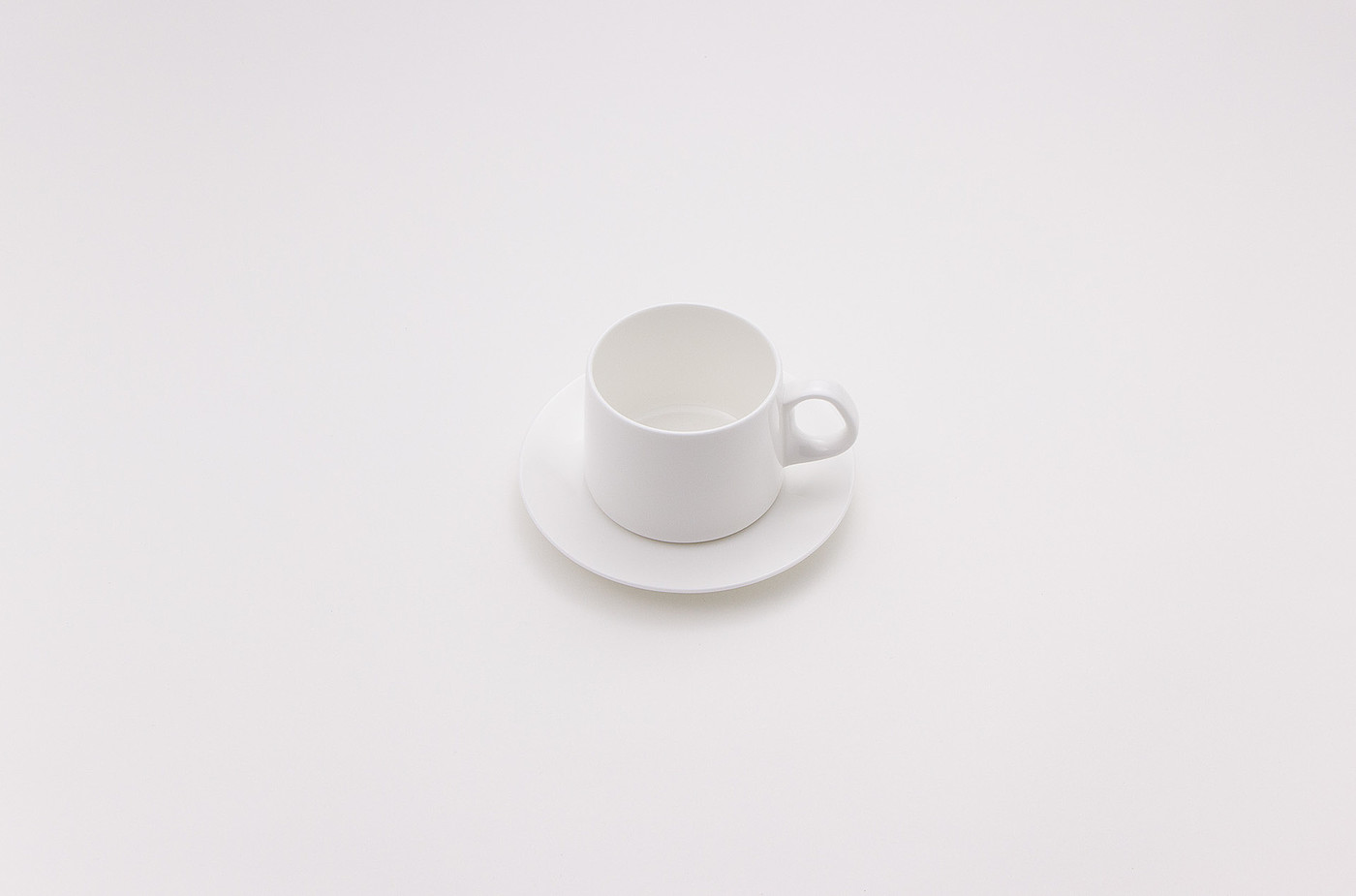 tableware，aviation，white，