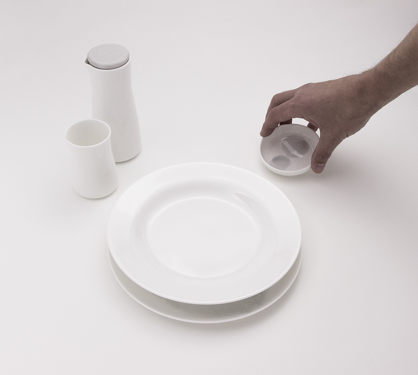 tableware，aviation，white，