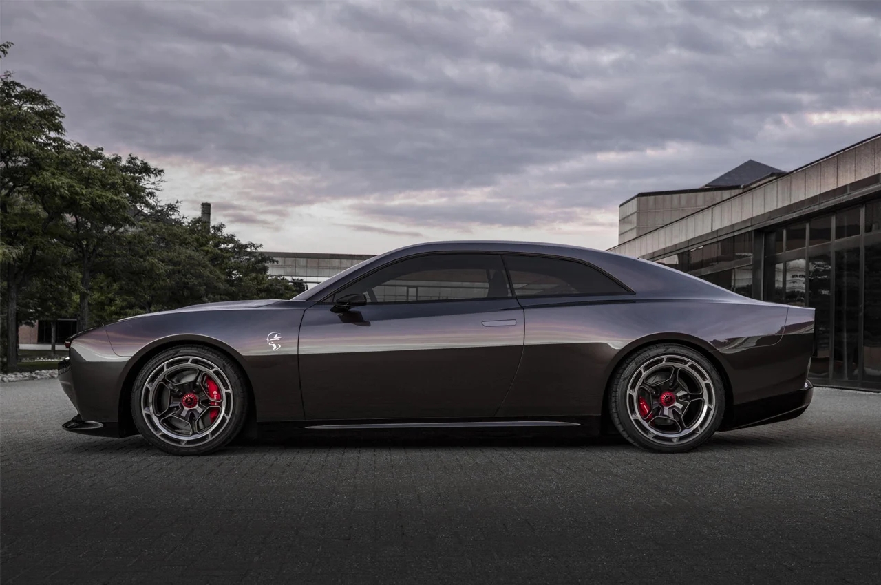 automobile，Sports car，vehicle，dodge，industrial design，