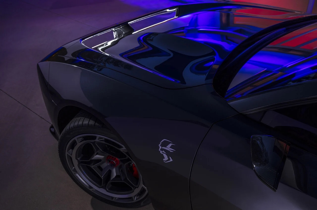 automobile，Sports car，vehicle，dodge，industrial design，