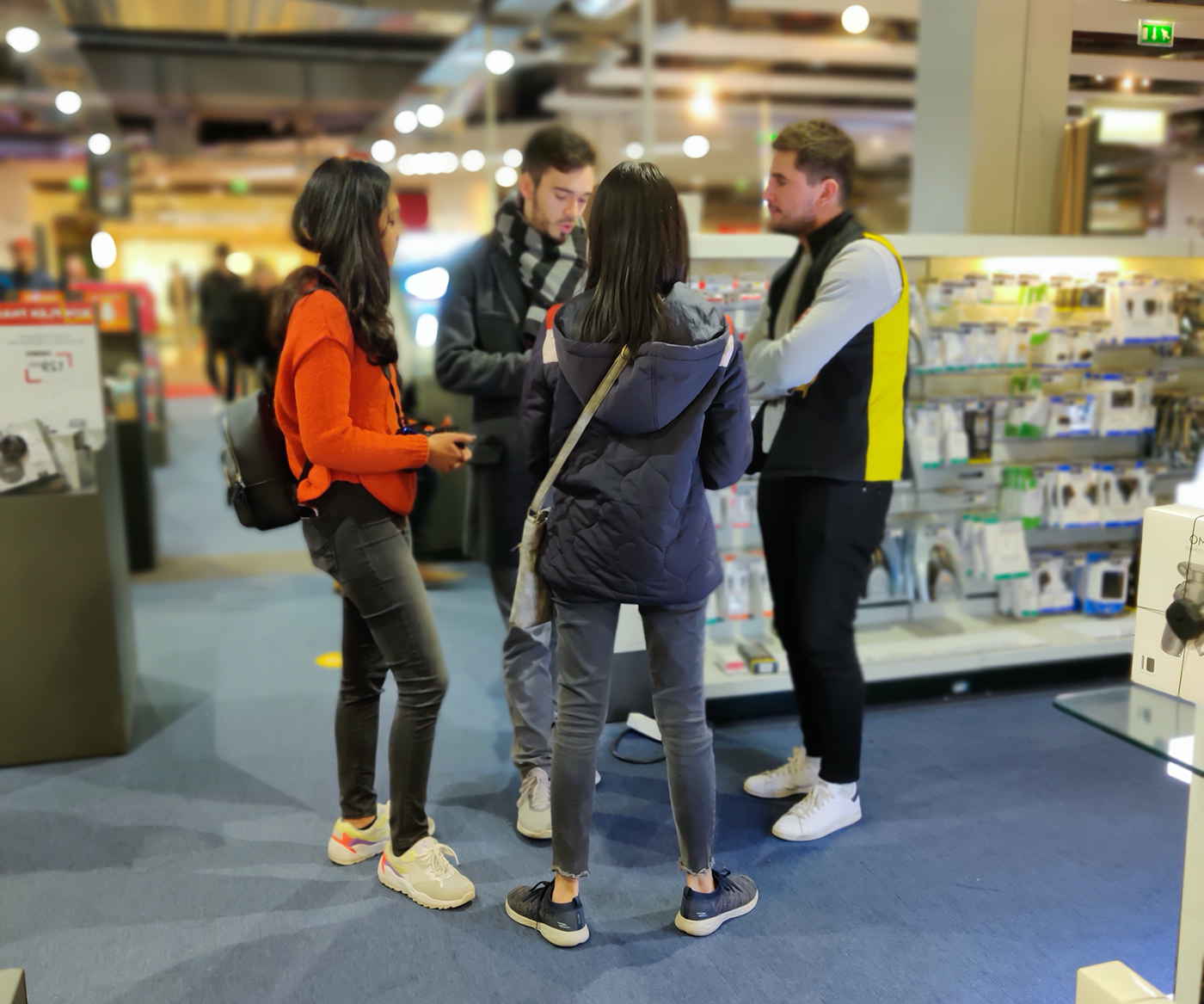 Wearable ，Interaction design，headset，