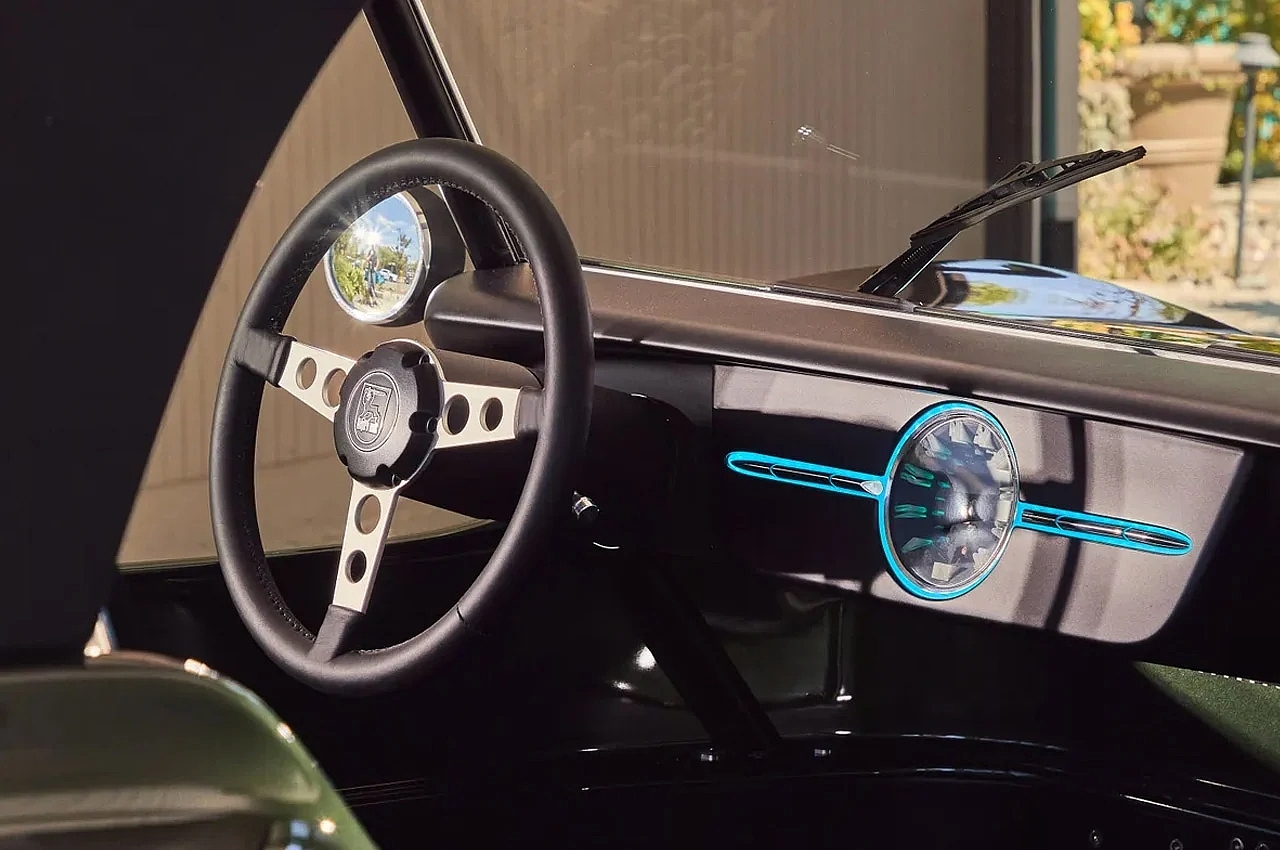 Electric vehicle，Retro，Off-road vehicle，