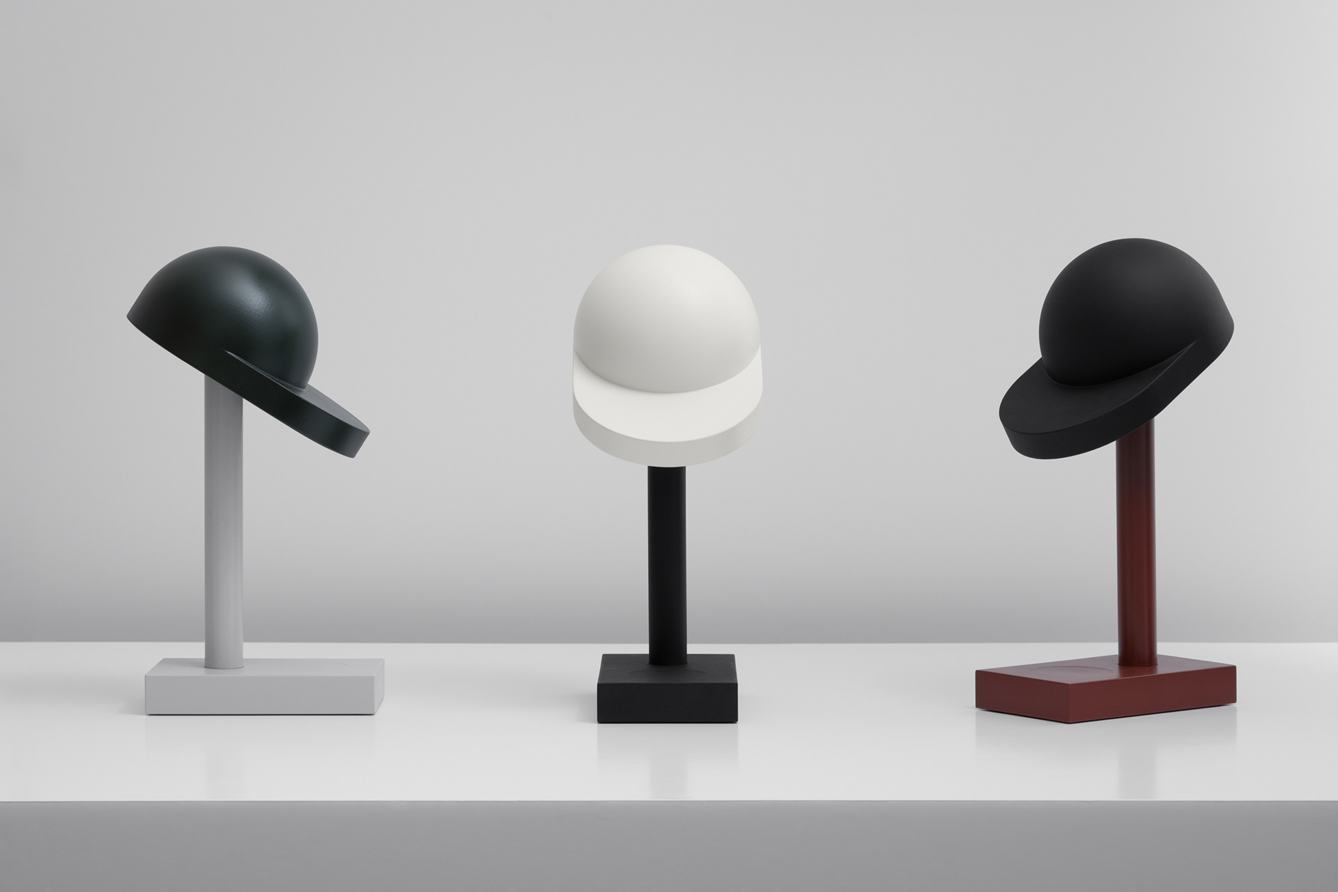 YUUE Design Studio，product design，Cappy，Interactive table lamp，Geometric primitives，Wireless charging，