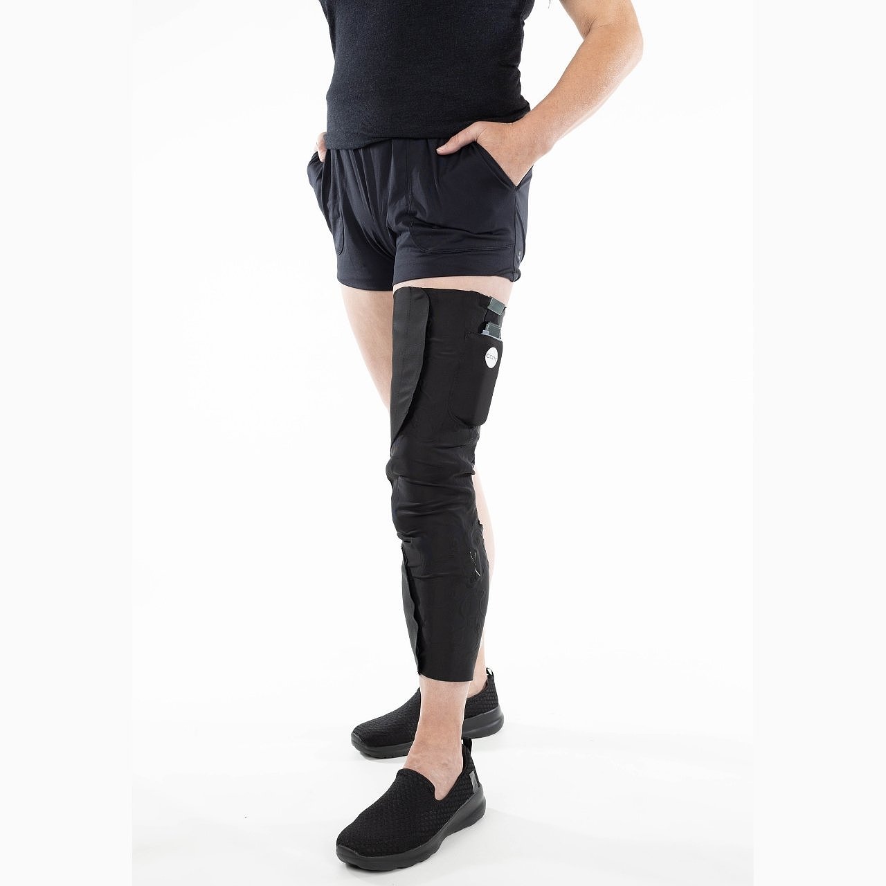 fuseproject，仿生腿可穿戴设备，ai，产品设计，