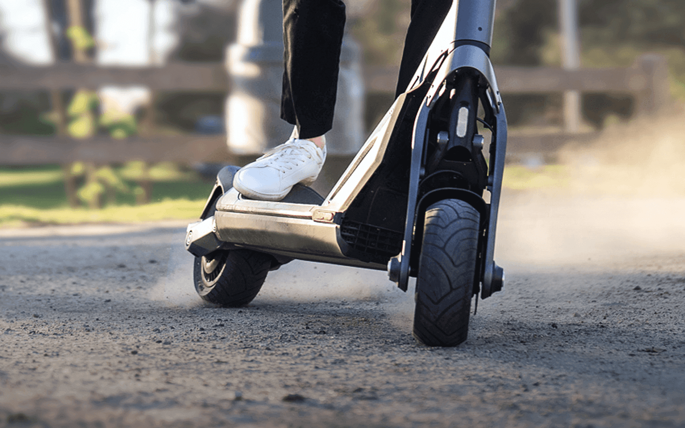 2022 Red Dot Product Design Award，segway，Superscooter GT，Electric scooter，OLED，