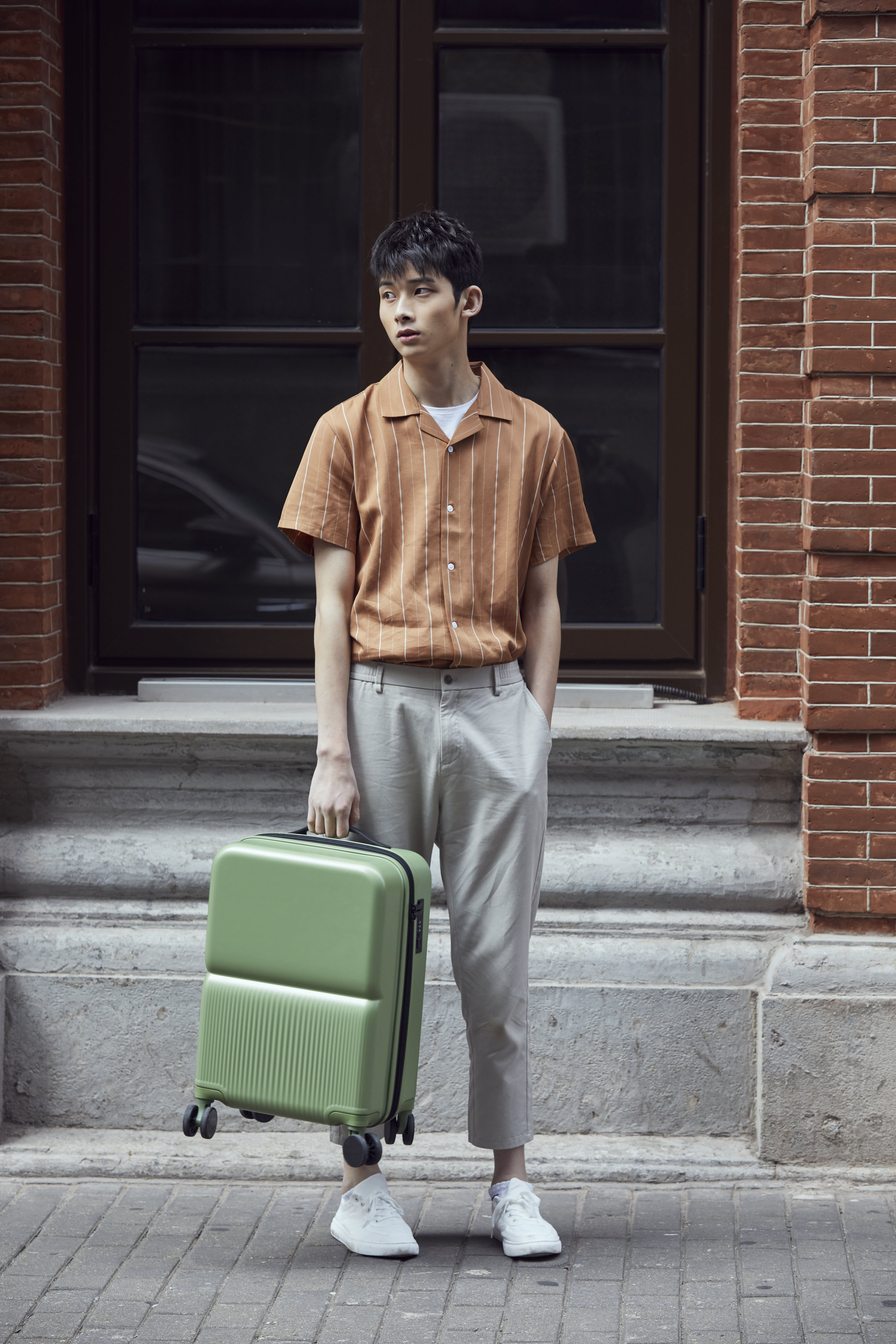 Heat wave design，suitcase，