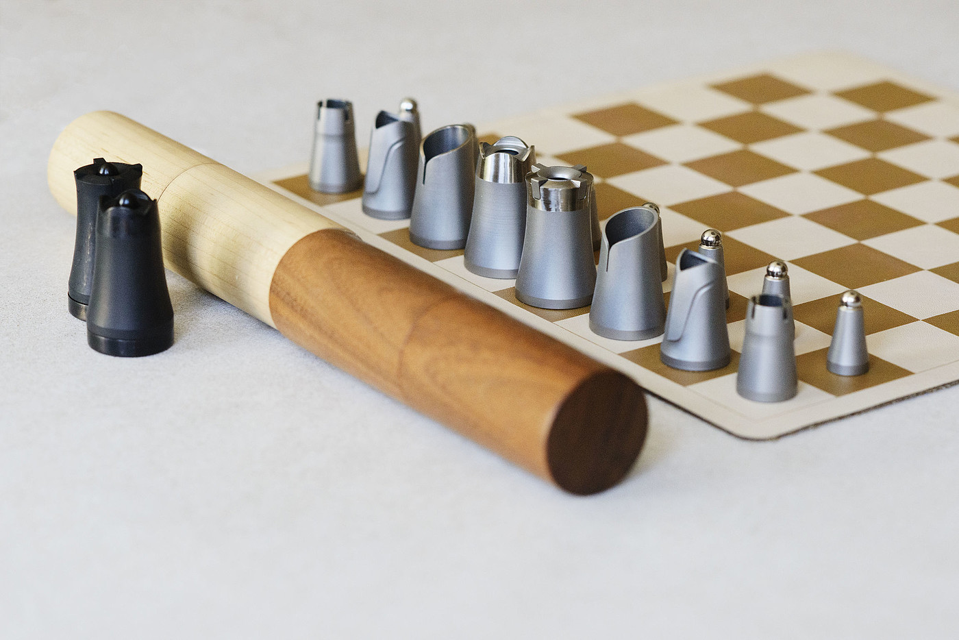 2022 Red Dot Product Design Award，Crownes Chess，Chess set，