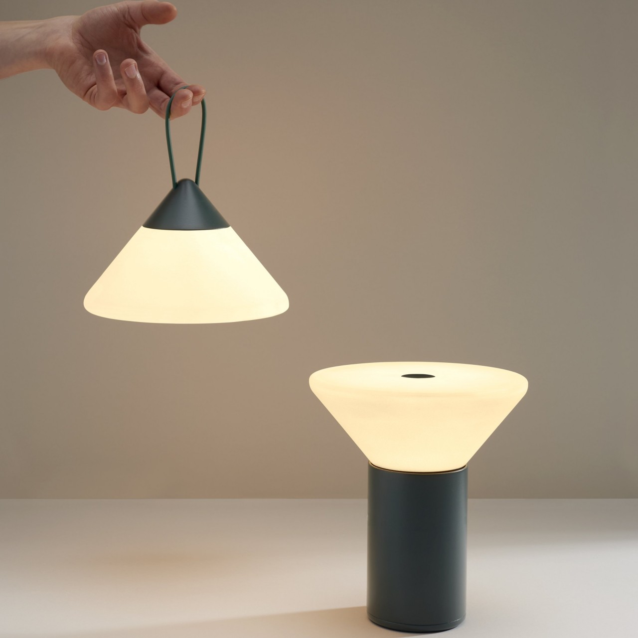 Desk lamp，innovate，Simplicity，Portable，Night light，
