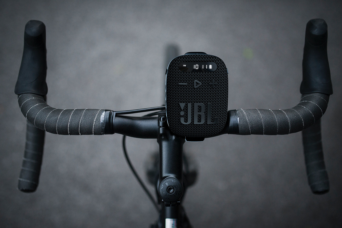 2022 Red Dot Product Design Award，JBL Wind 3，loudspeaker box，Bluetooth，