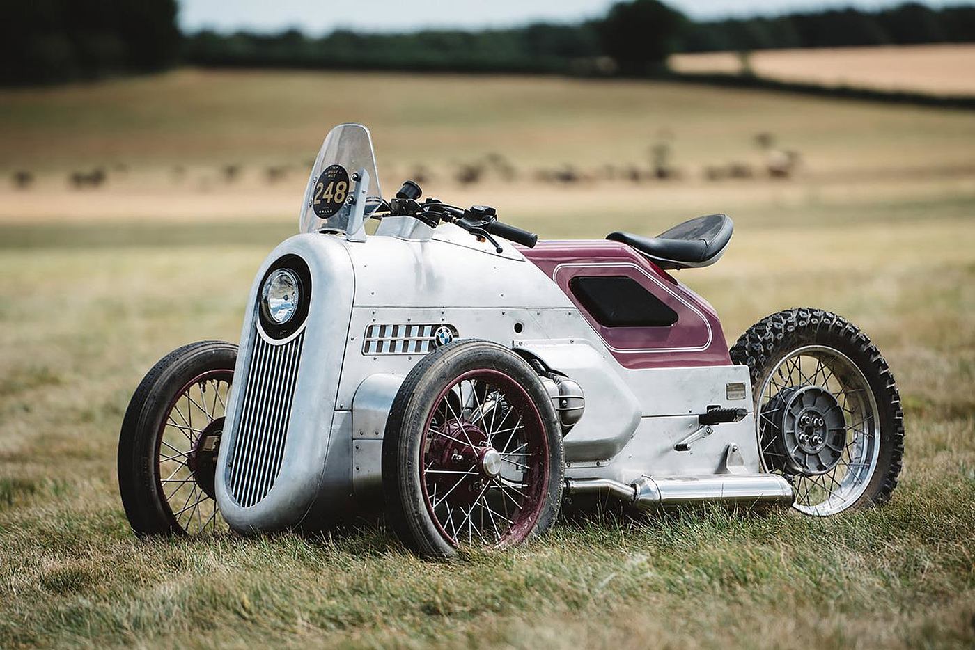 R100，bmw，Tricycle，customized，product design，automobile，