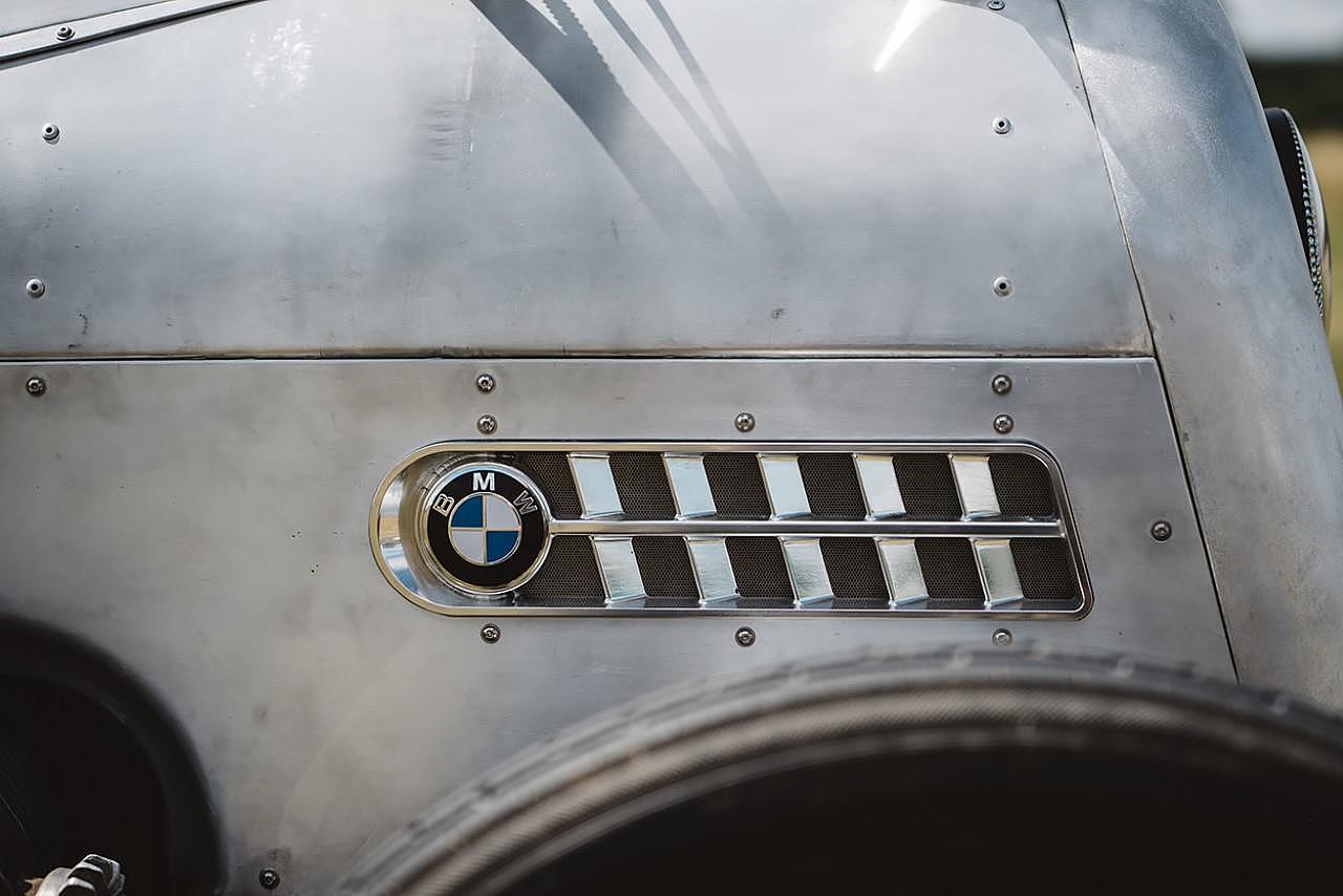 R100，bmw，Tricycle，customized，product design，automobile，