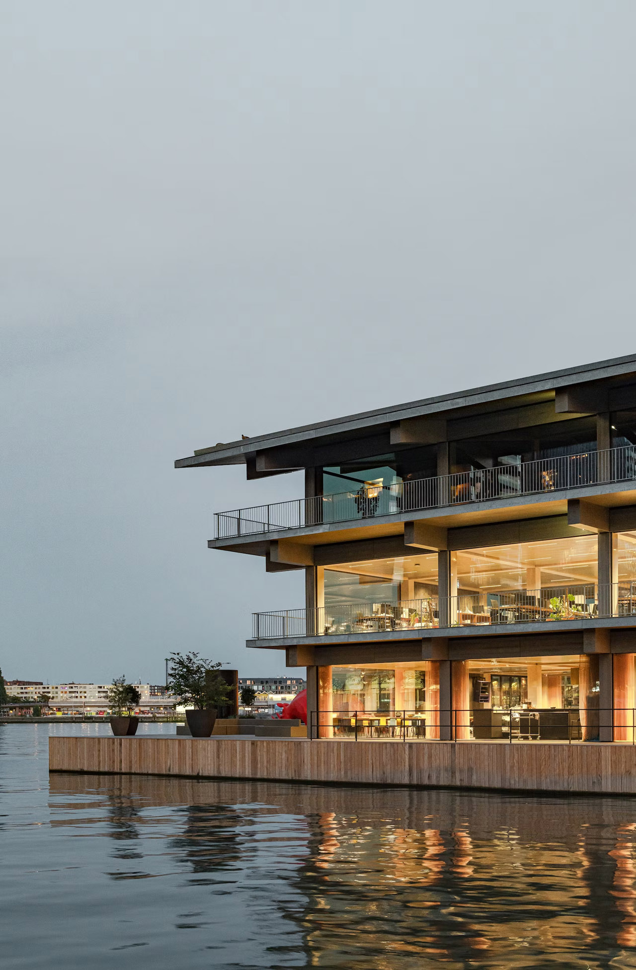 office，Architecture，sustainable，float，Design，