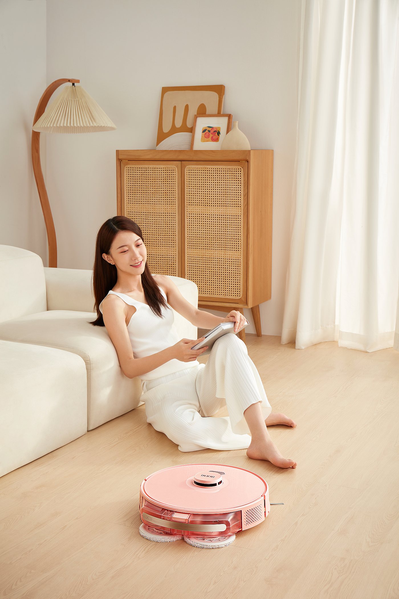 sweeping machine，robot，indoor，Design，innovate，brand，household electrical appliances，industrial design，