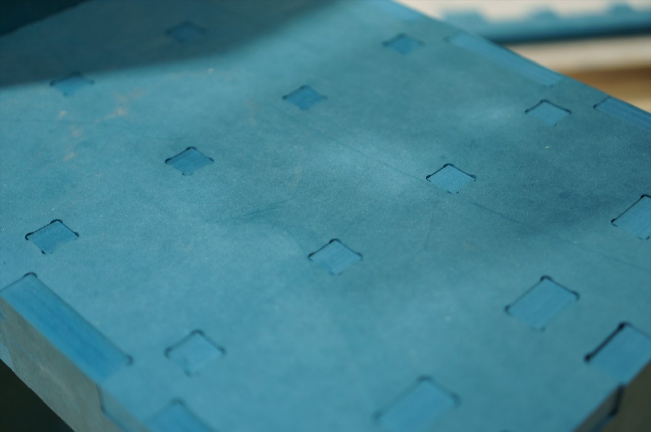 product design，TWINS-MDF，Reduce material waste，chair，Modern style，