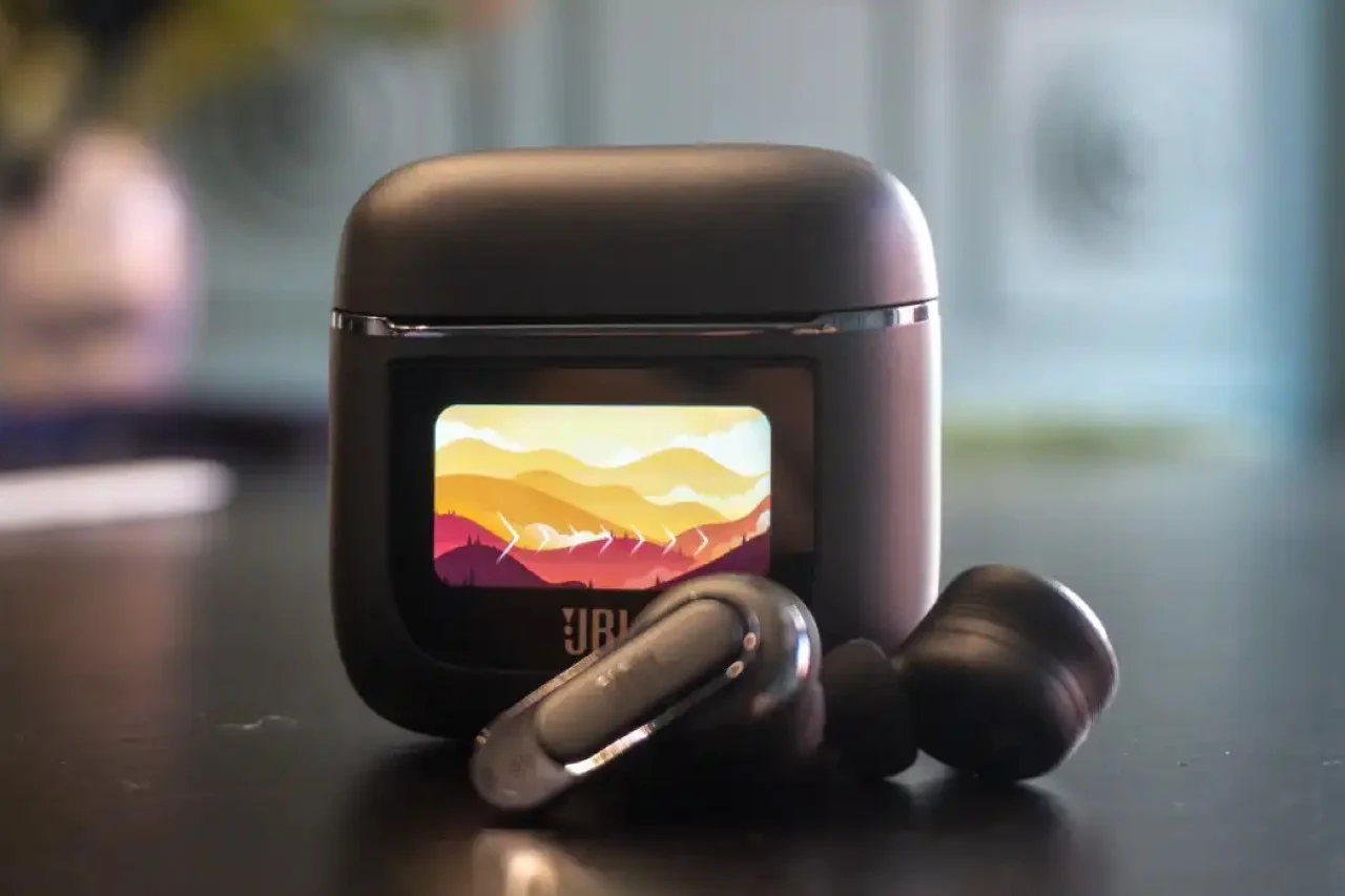 headset，jbl，touch screen，product design，product，