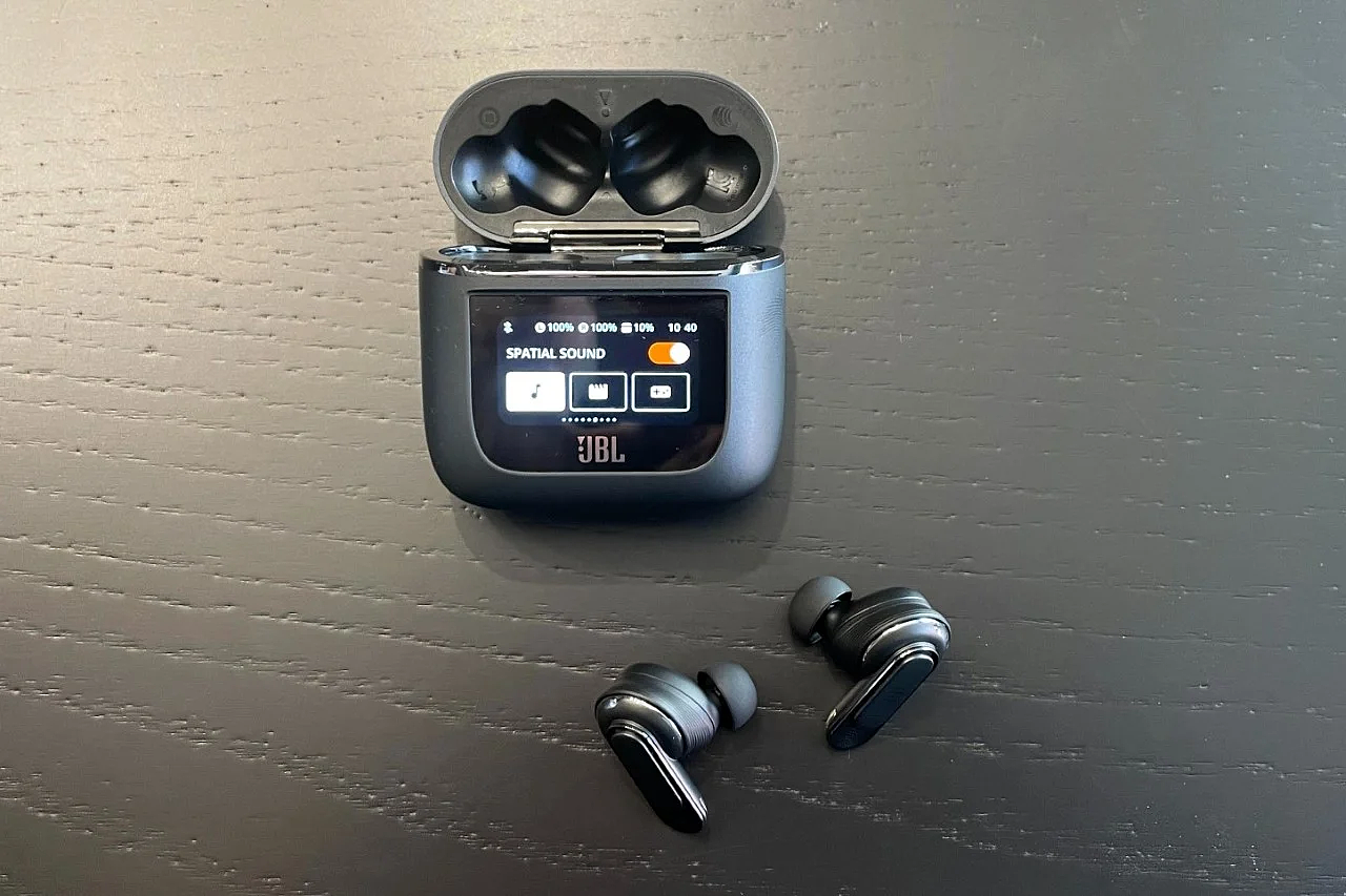 headset，jbl，touch screen，product design，product，