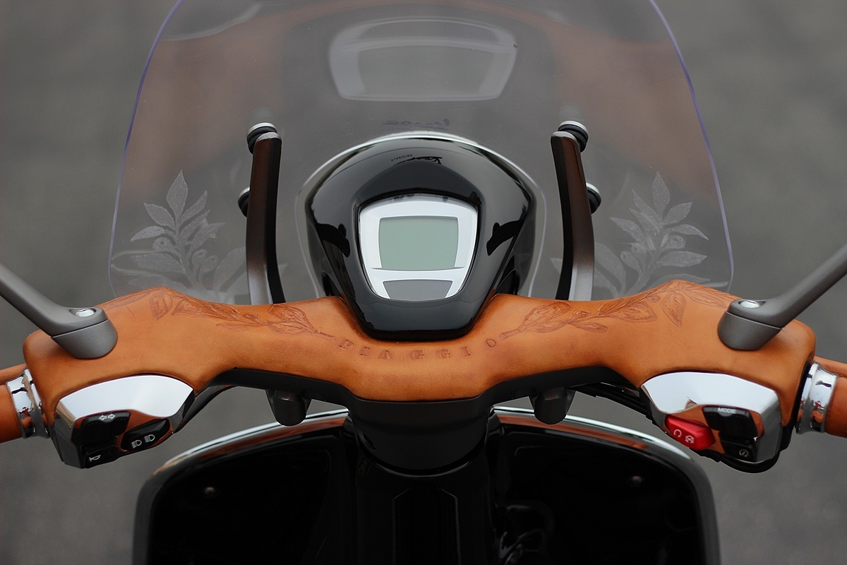 motorcycle，product design，traffic，