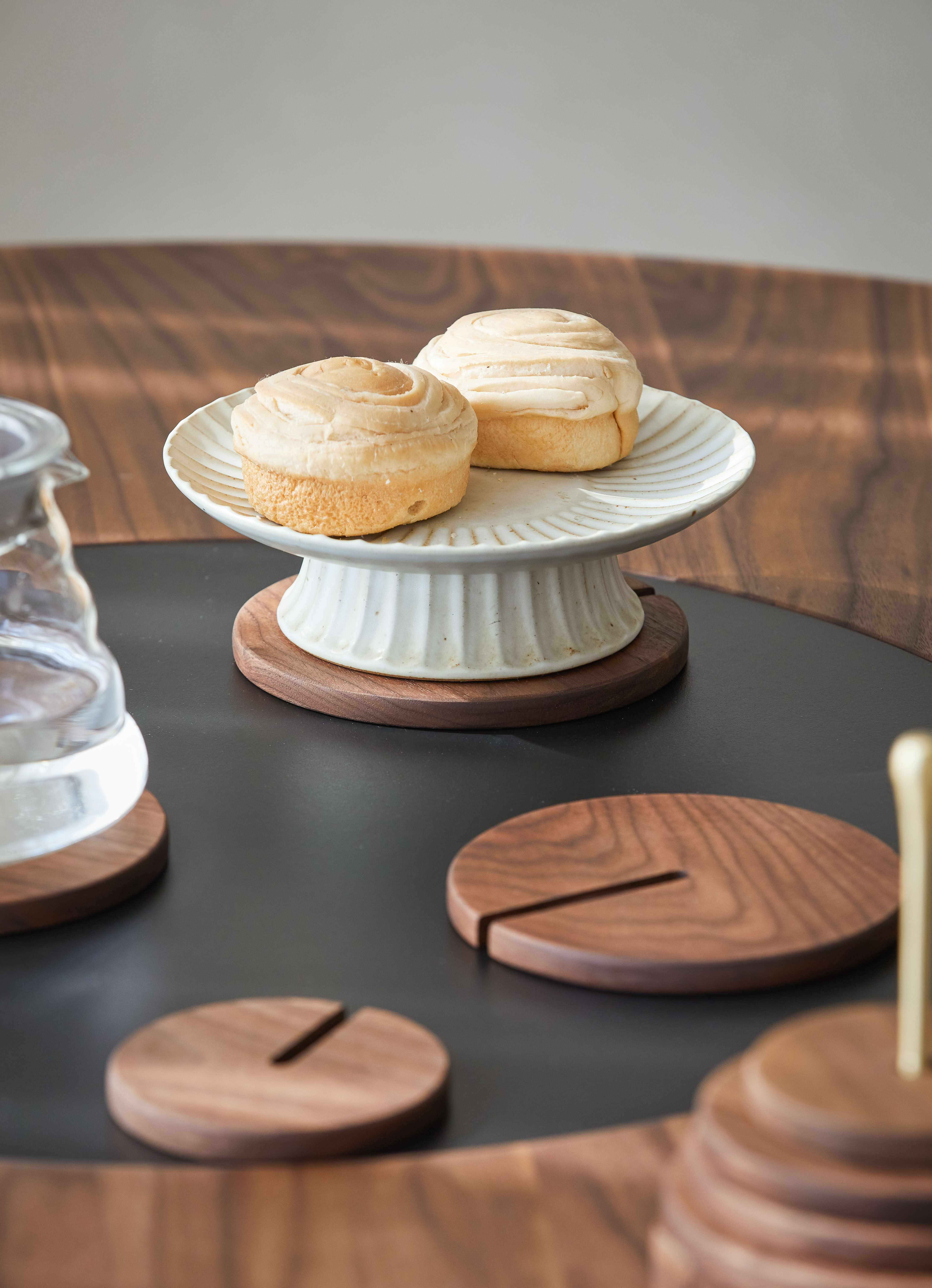 Furniture designer Ren Mengying，