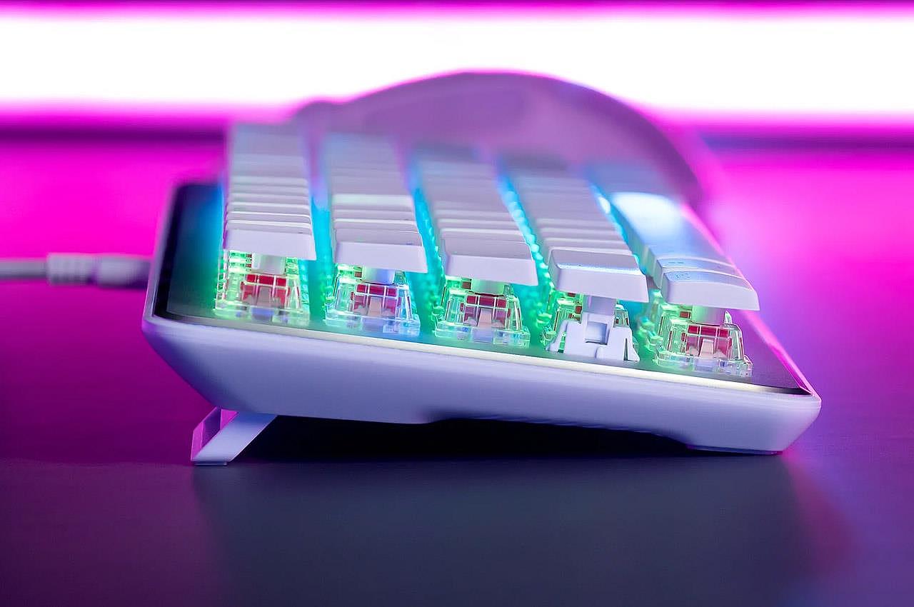 Mechanical keyboard，Appearance design，exquisite，ROCCAT，