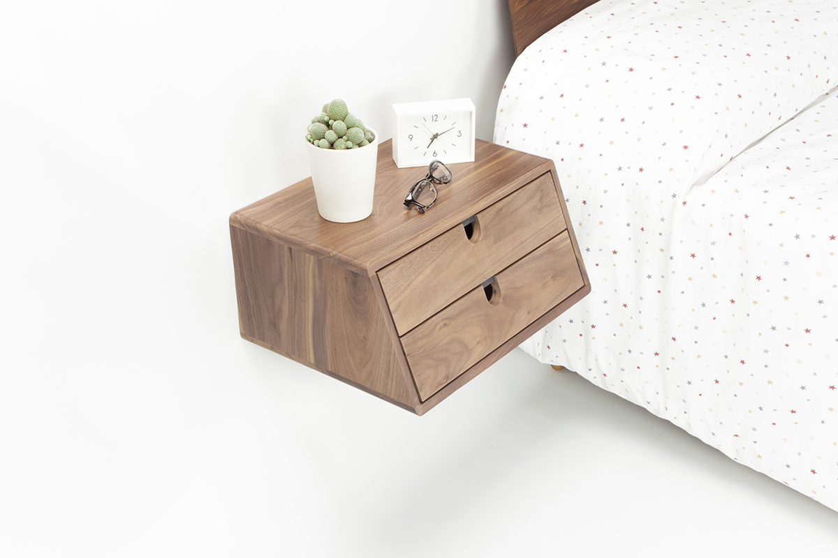 bedside cupboard，Walnut，