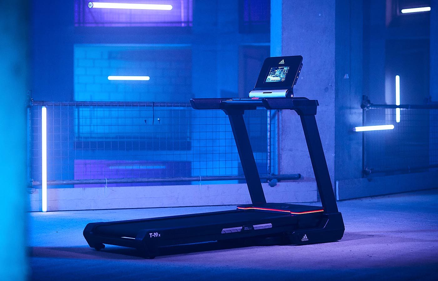 Treadmill，adidas，Adidas，Aerobic fitness，Fitness Equipment，