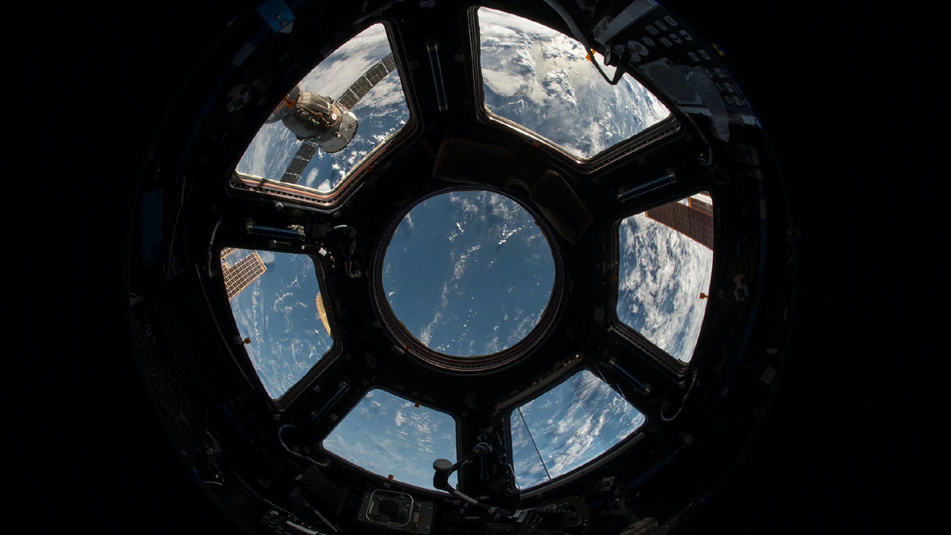 Product packaging design，Illustration design，Wen Chuang Gift Box Design，Video design，Baijiu design，