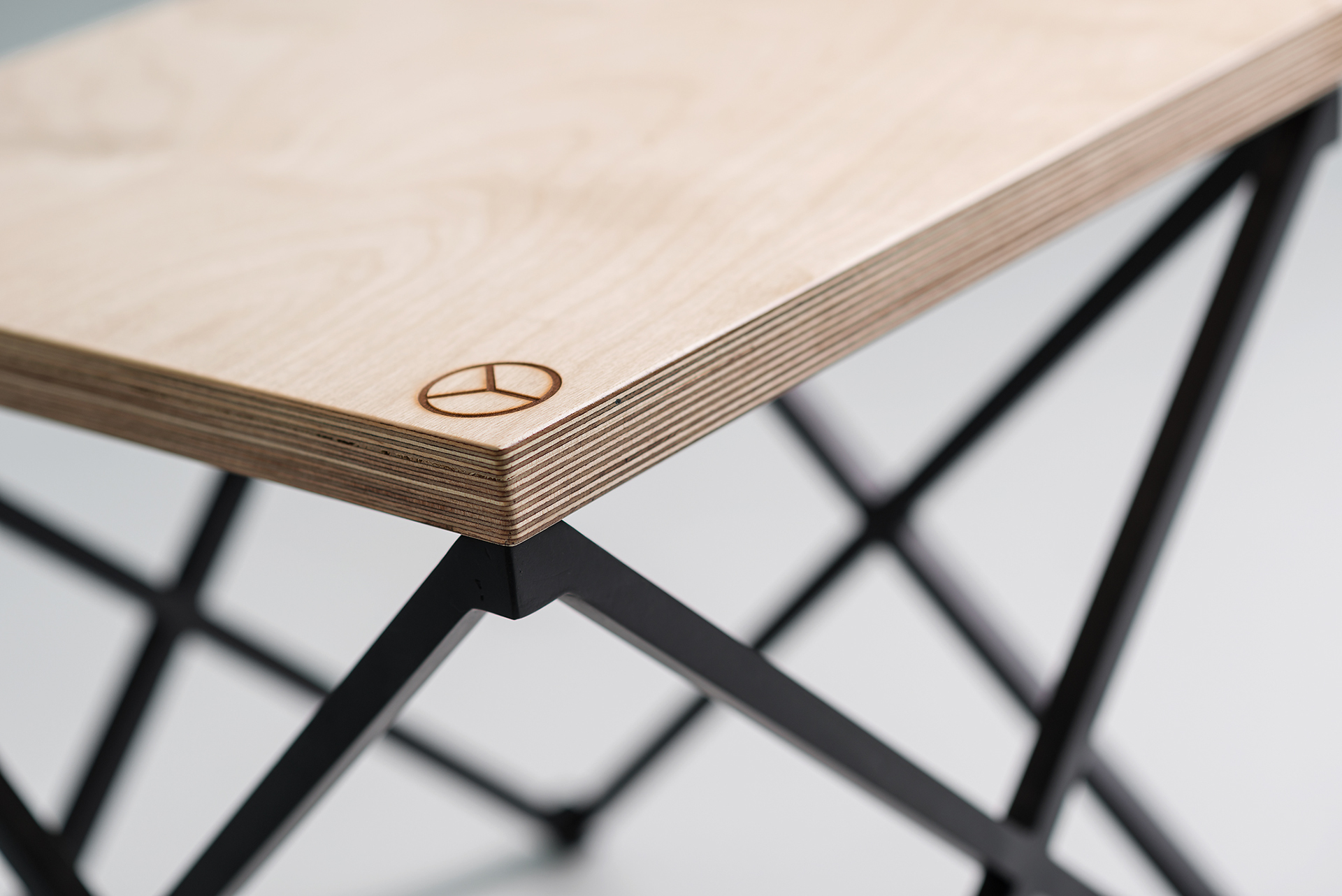 X & Y stool，furniture，