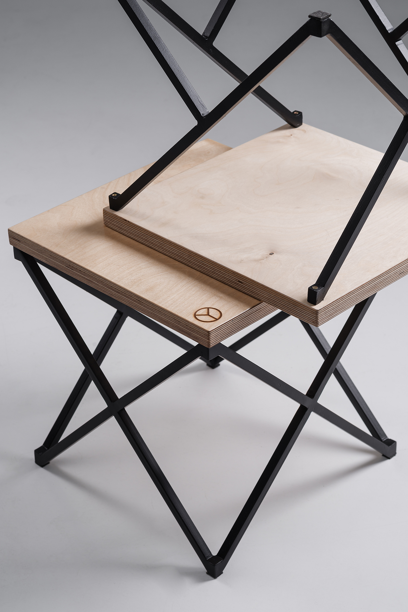 X & Y stool，furniture，
