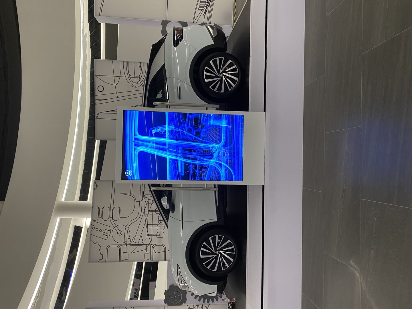 OLED，Floor slide screen，Car screen，