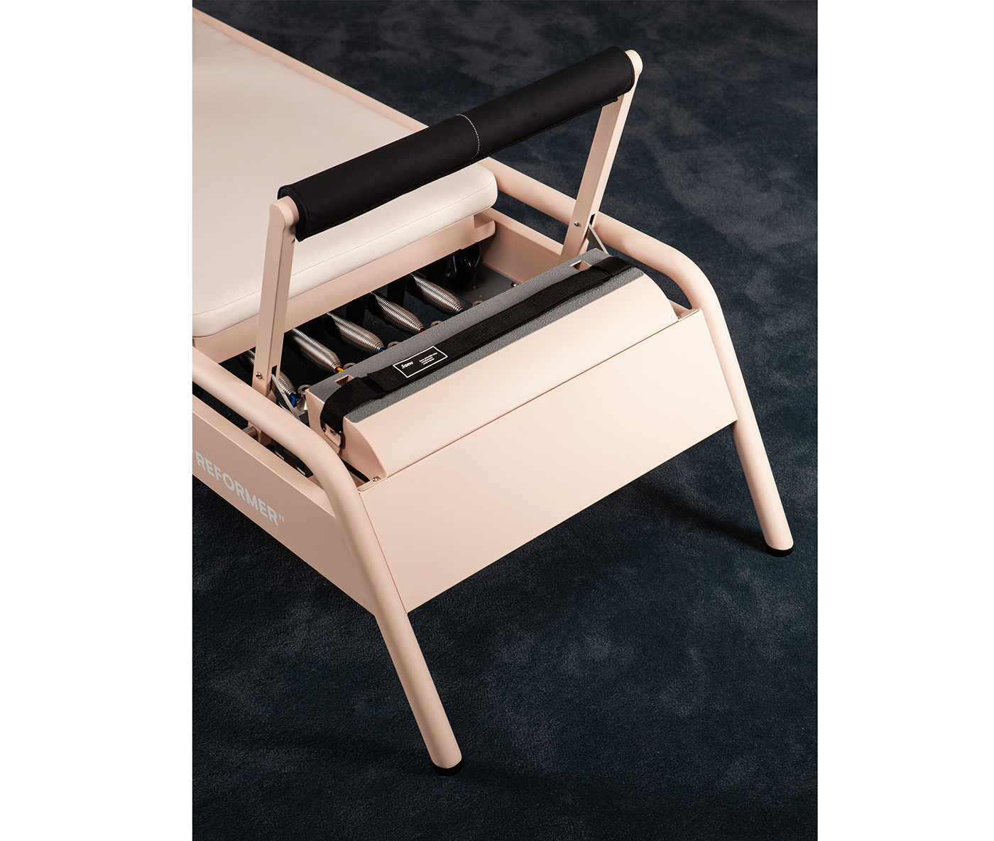 Pilates Equipment，product design，Appearance design，modern，alloy，physical exercise，