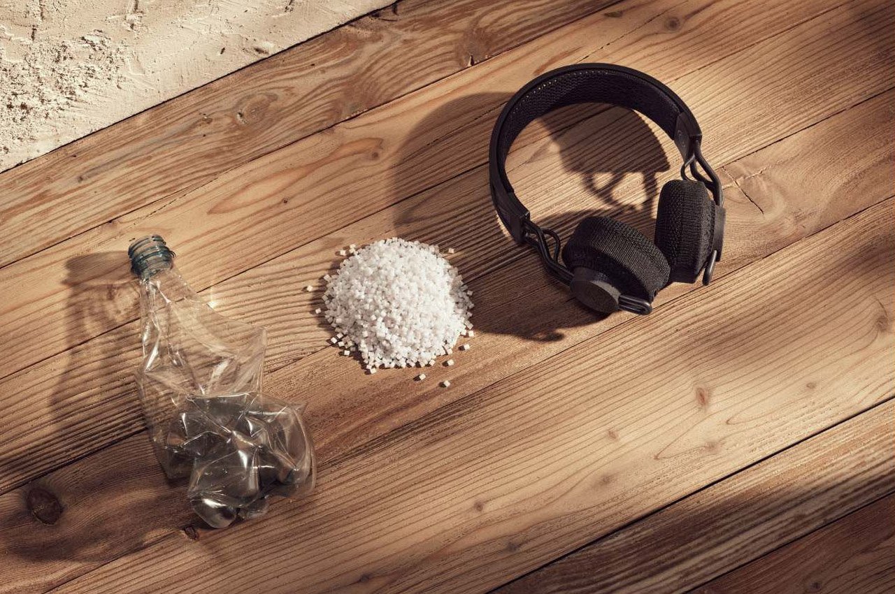 adidas，Adidas，Solar Wireless Headset，product design，sustainable，Urbanista Los Angele，Self-charging wireless headset，