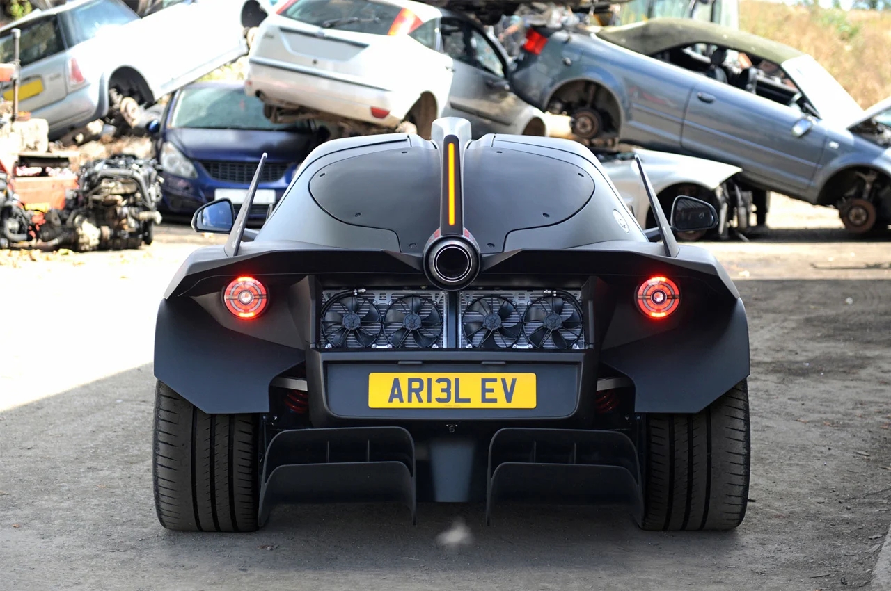 Batmobile，black，Sports car，