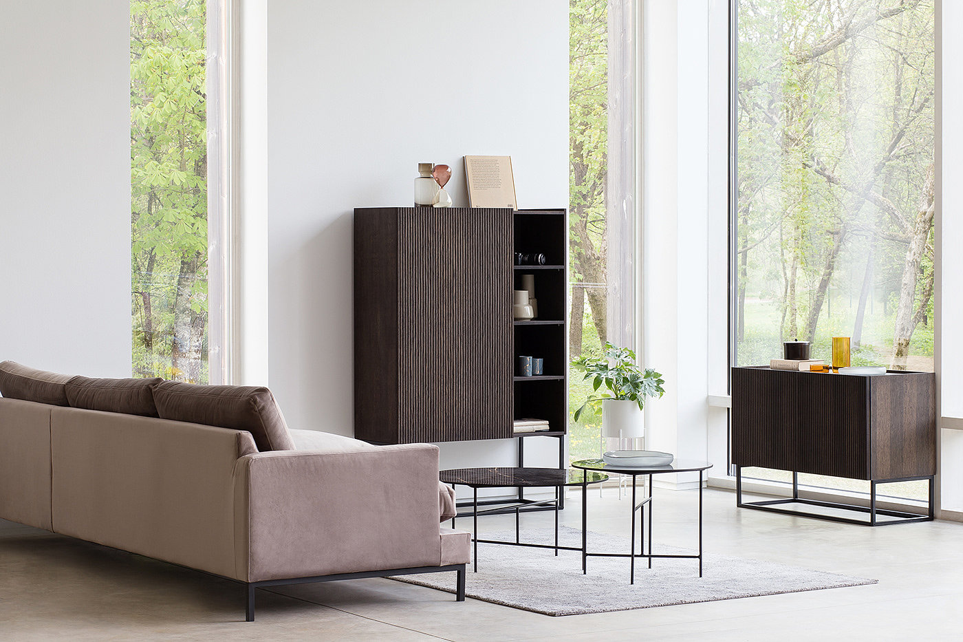 Indre Butkute，橡木家具，Linea家具，家具设计，现代家居风格，简约设计，