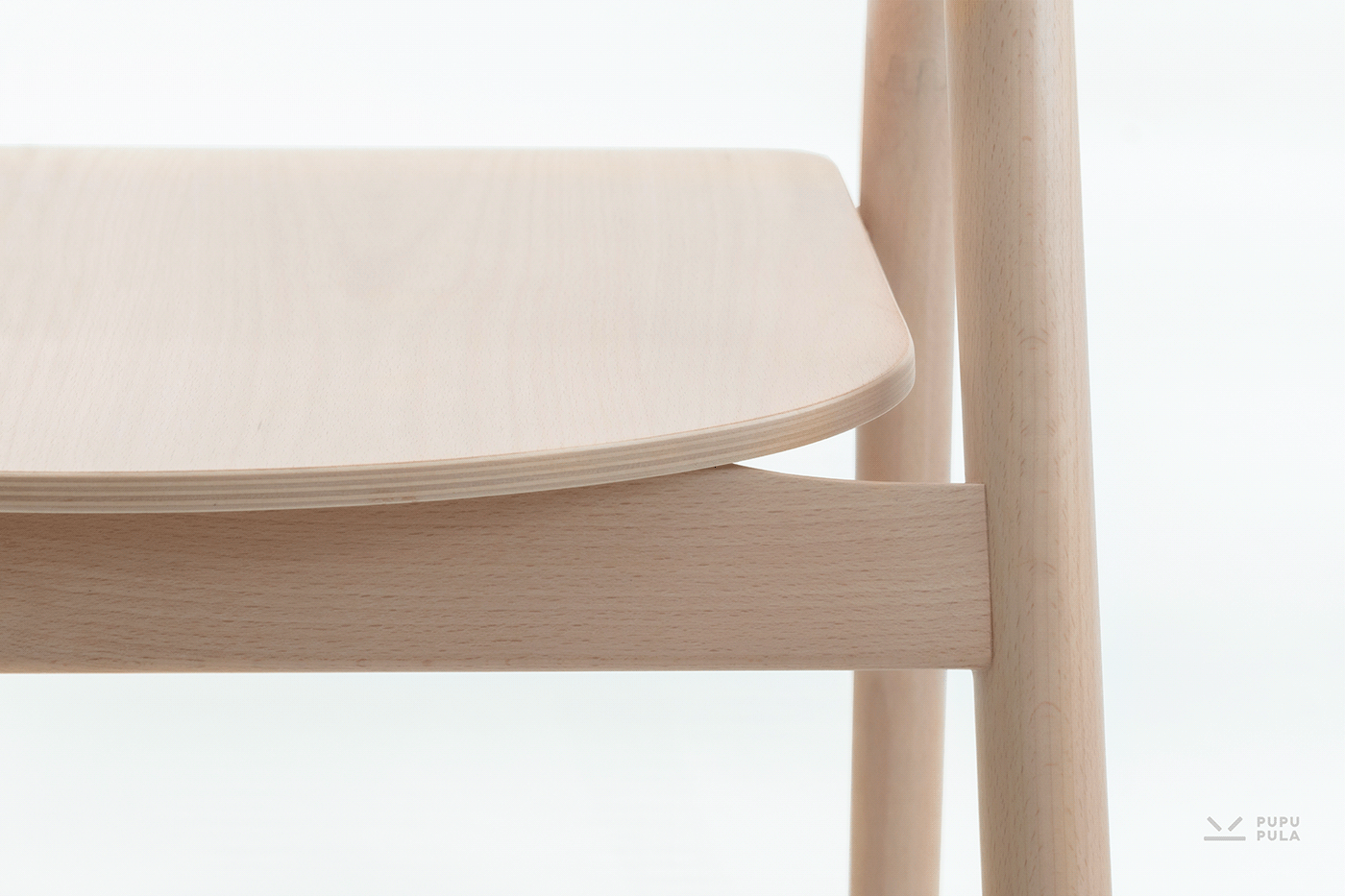 High chair，Children's section，Wooden chair，grace，fluent，