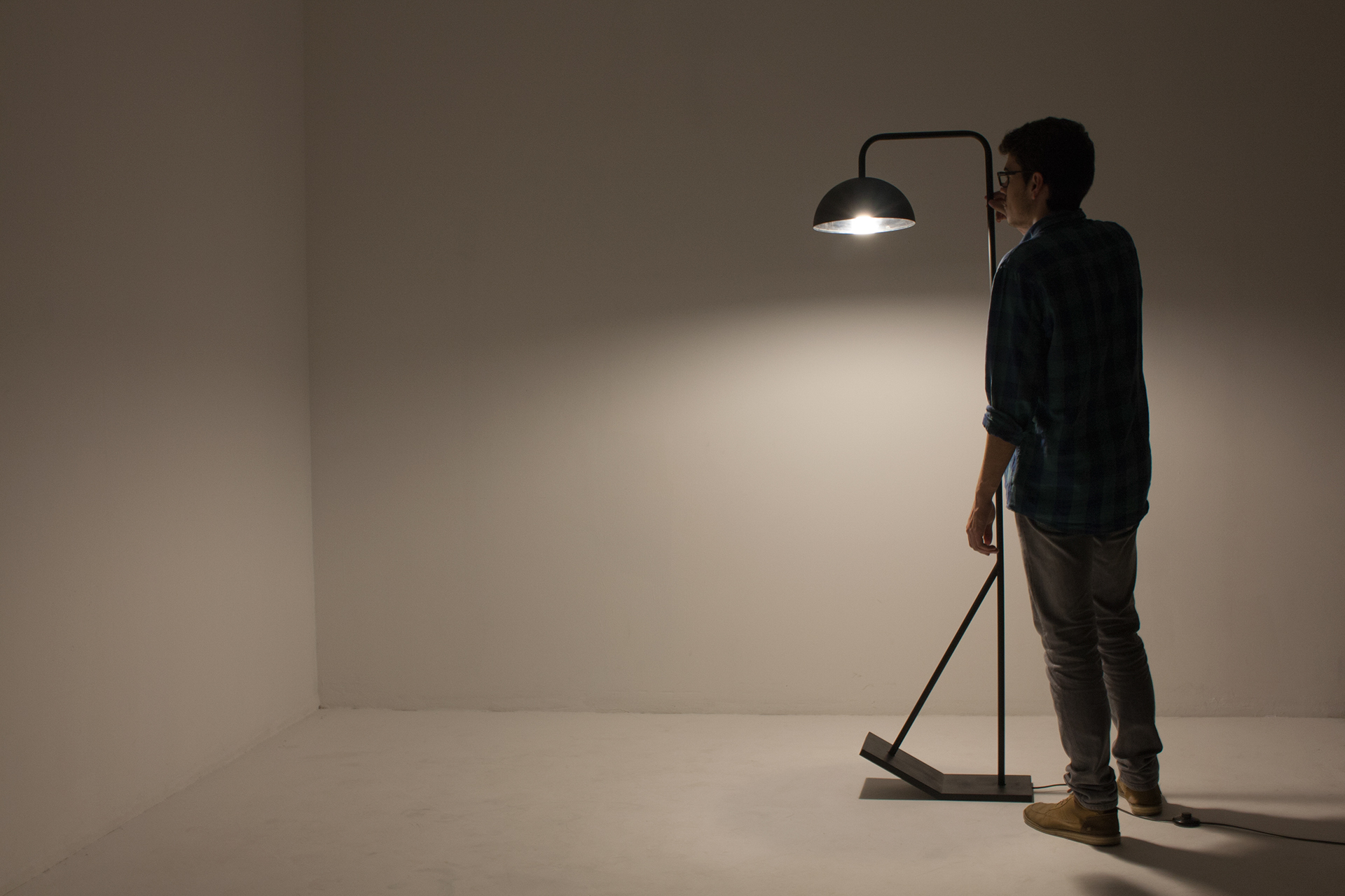 Simple function，human-computer interaction，Automatic adjustment，