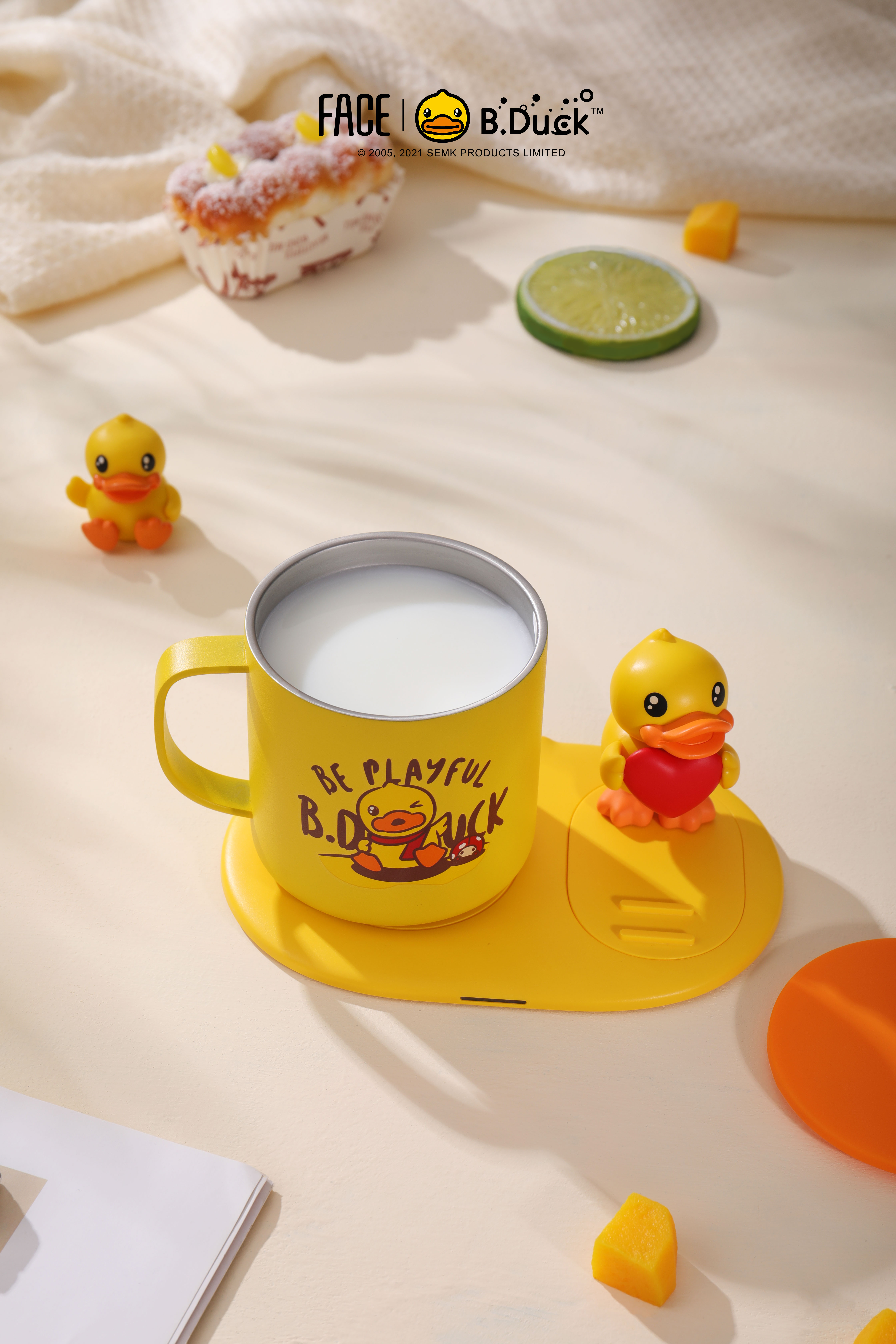 constant temperature，Wireless charging，Mobile phone bracket，