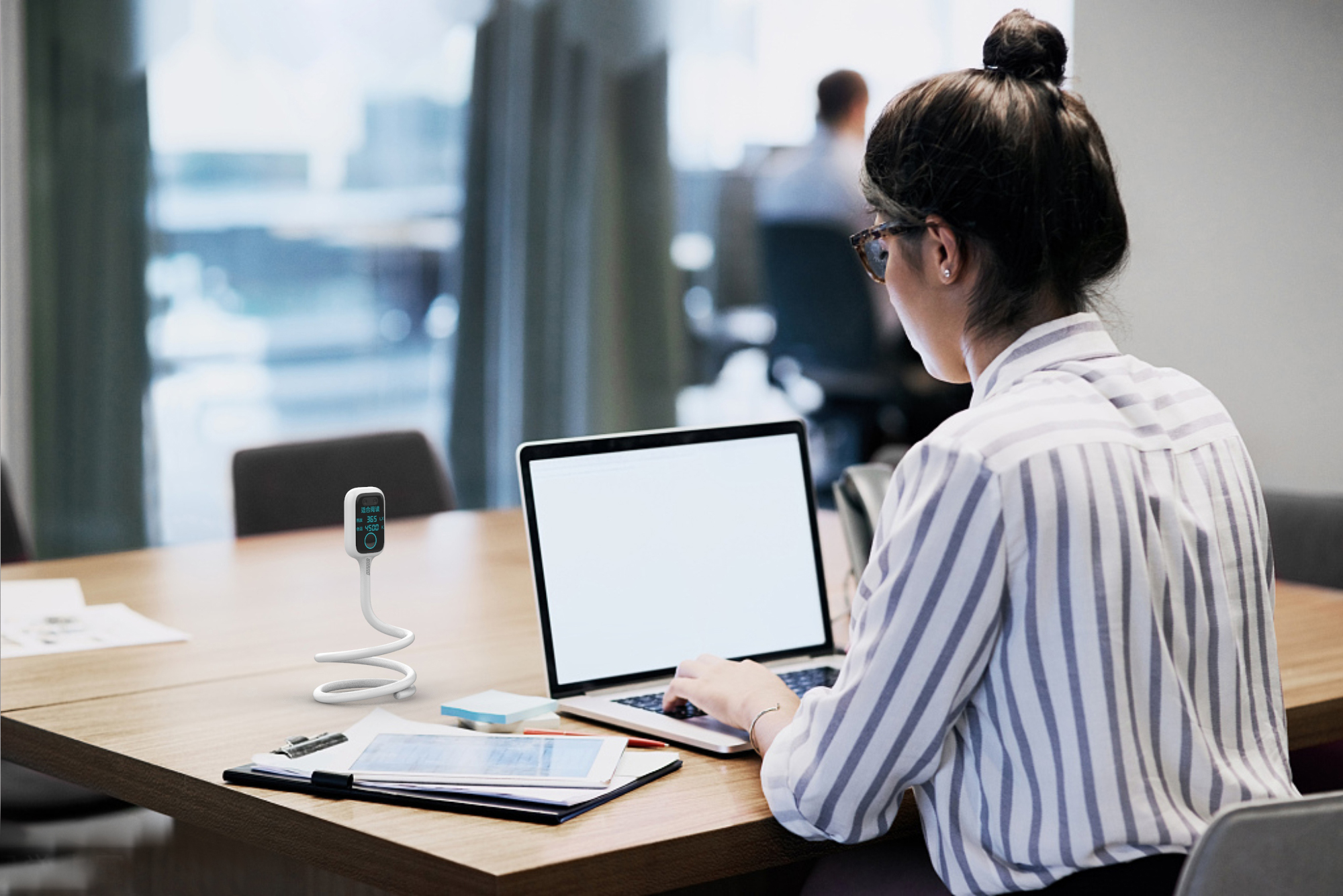 Children's sitting posture correction, light matching and reminding，Children's products，correct，Reading Supplies，Office Supplies，Portable products，Table lamp induction，