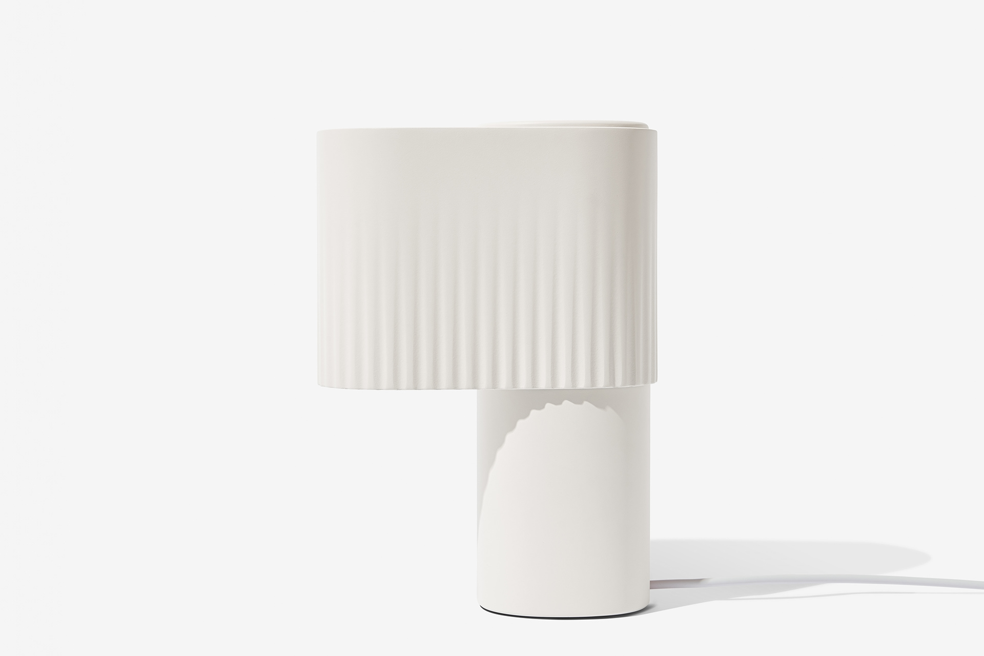 Encore Table Light，innovate，Simplicity，grace，