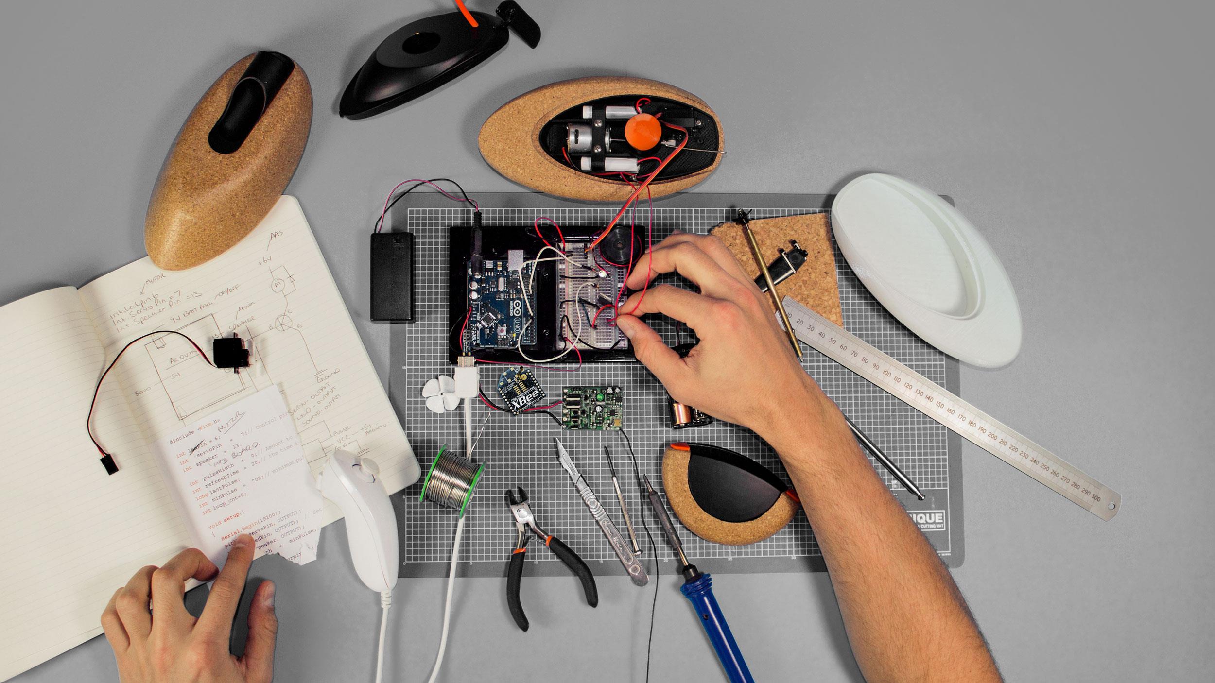 V2 STUDIOS，Toy collection，Toy car，Toy boat，Toy plane，