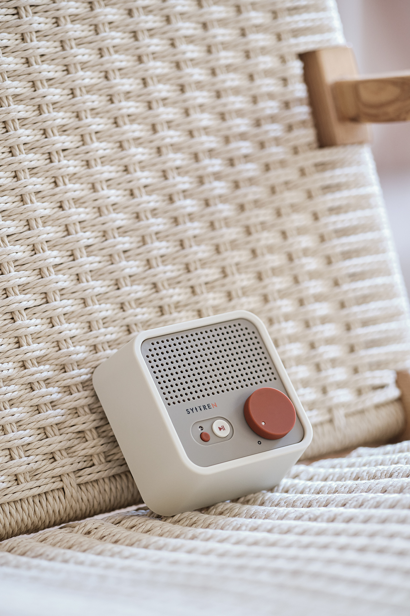 Bluetooth Speaker ，loudspeaker box，Retro，