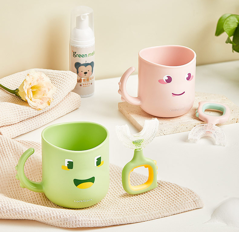 Children's toothbrush，Children's mouthwash cup，Maternal and infant products，
