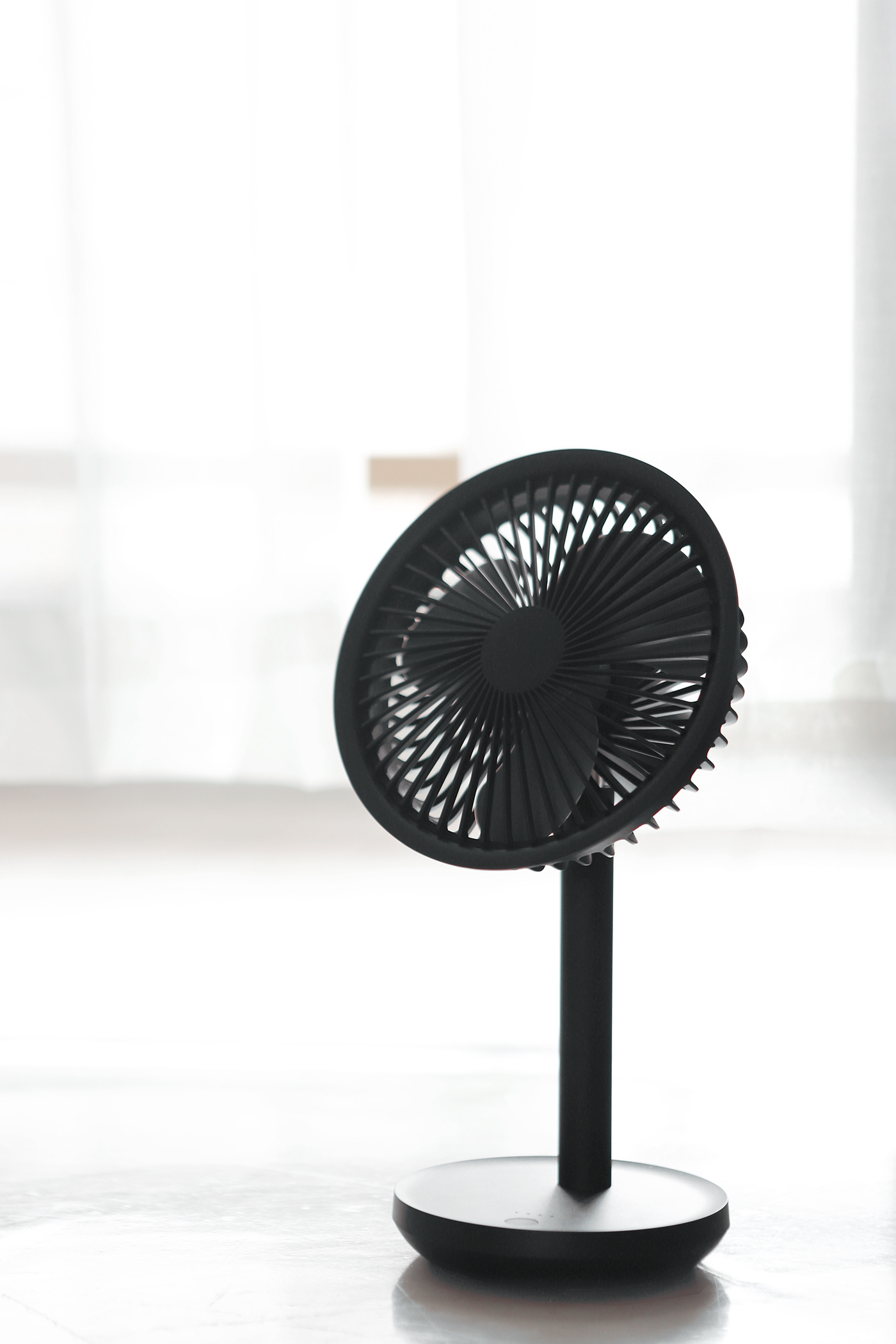 Mini fan，charge，convenient，product design，Appearance design，