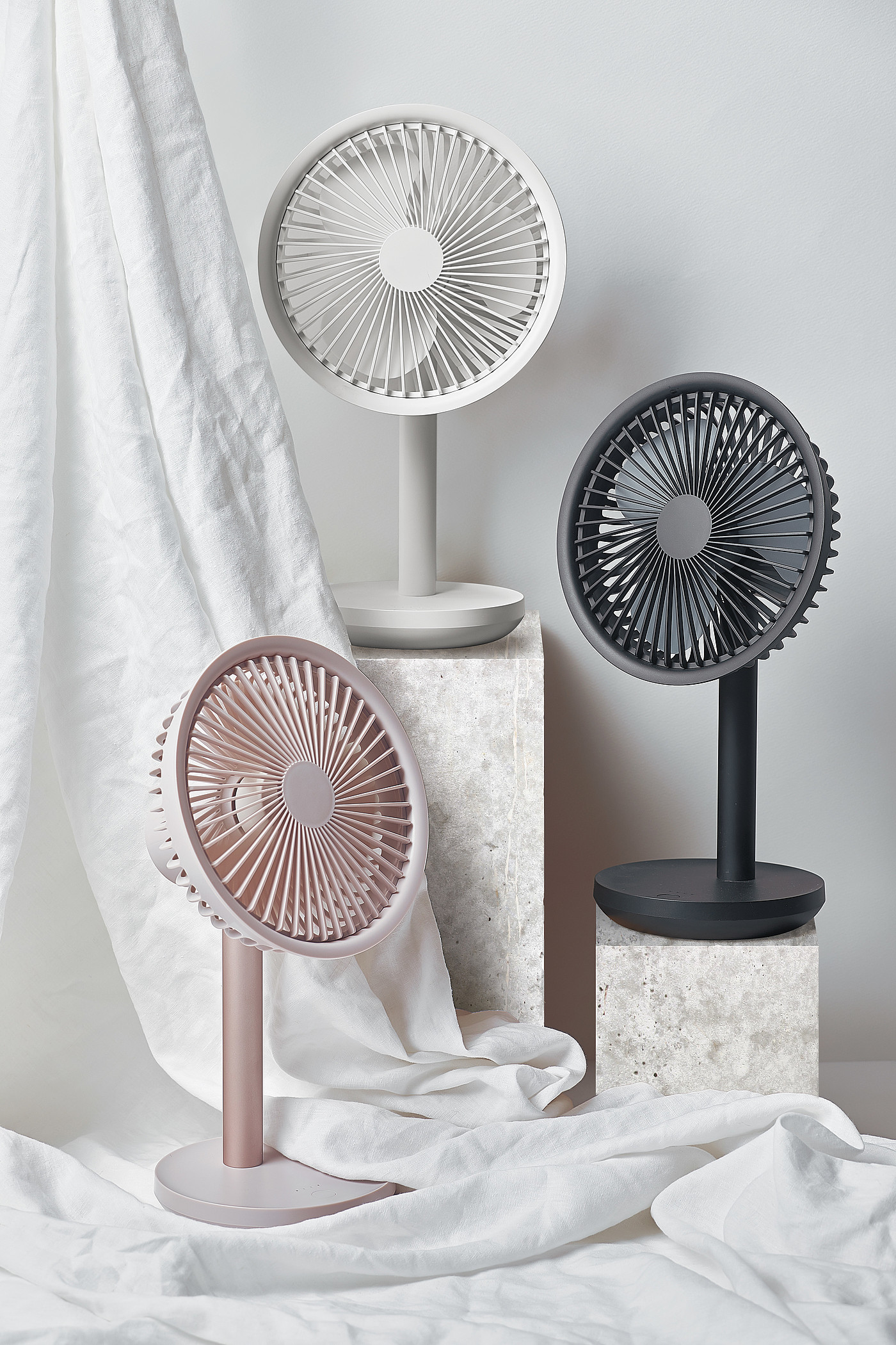 Mini fan，charge，convenient，product design，Appearance design，